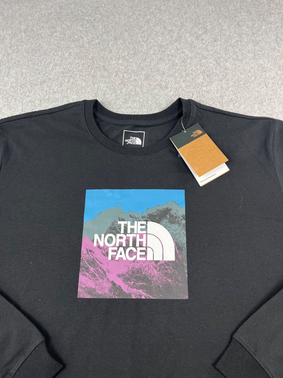 The North Face Logo Play Shirt Mens 2XL Black Long Sleeve Crew Neck Standard Fit