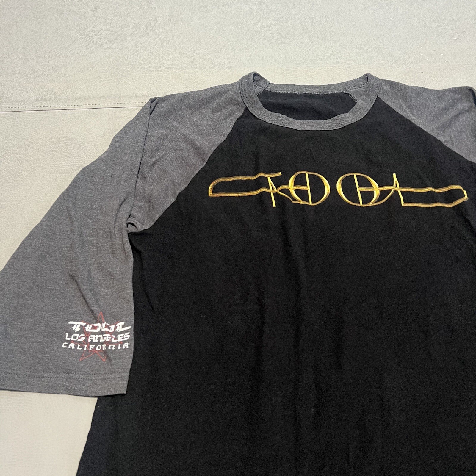 VTG Tool Los Angeles California Raglan Tour Torch Concert Band T-Shirt-M-5419