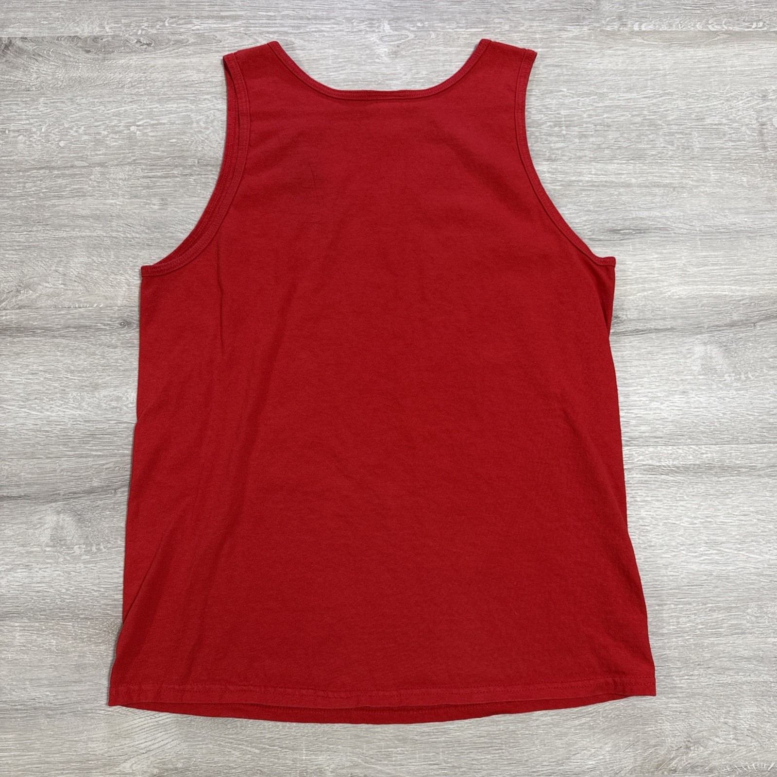 World Gym Shirt Men’s Red Tank Top Bodybuilding Weightlifting Muscle Medium
