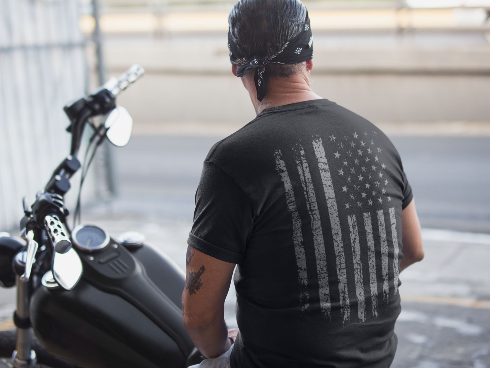 Distressed American Flag T-Shirt with Back & Sleeve Print – Patriotic USA