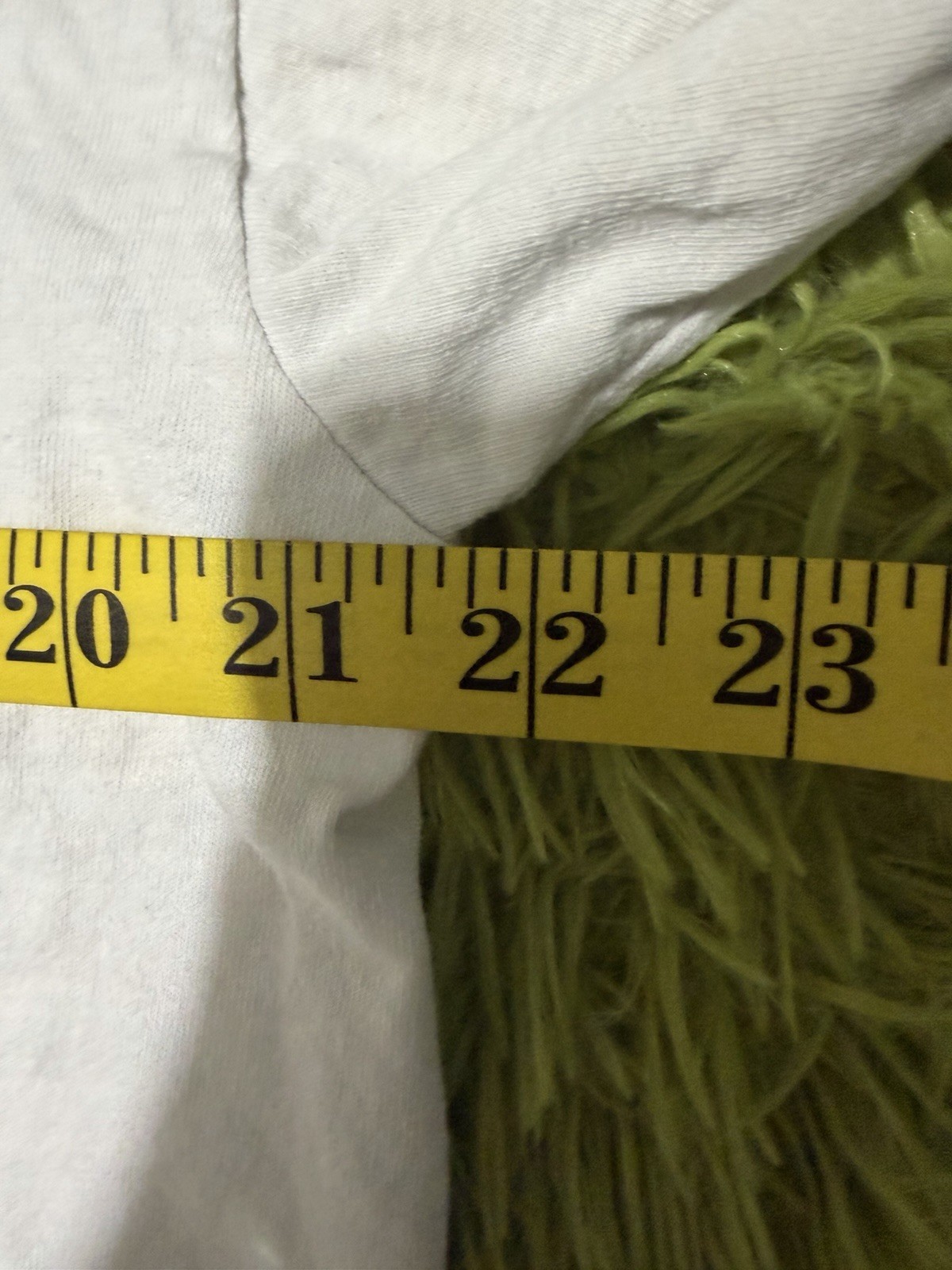 Online Ceramics Graphic T-shirt Size Medium White!!!!