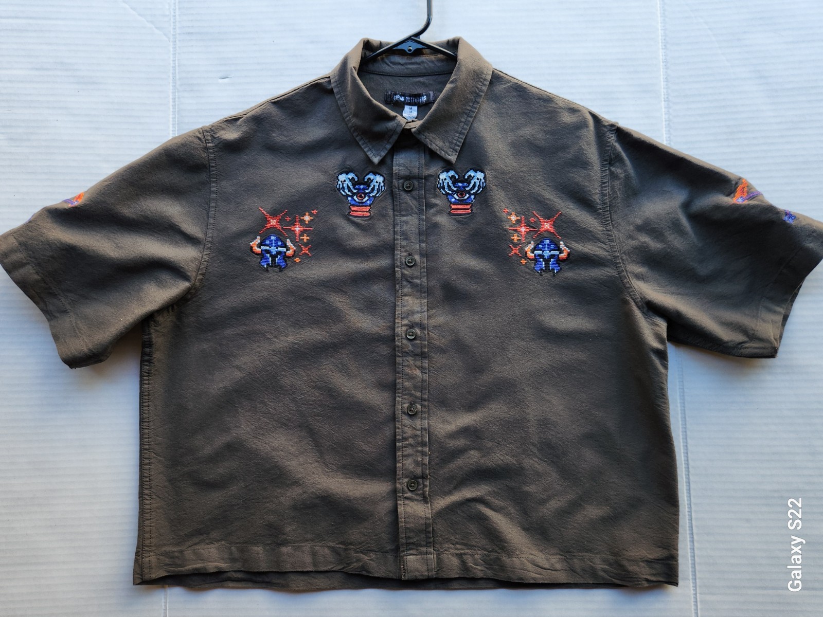 Urban Outfitters Men’s Apparel Dark Olive Woven Top Polo Shirt – Size: Medium