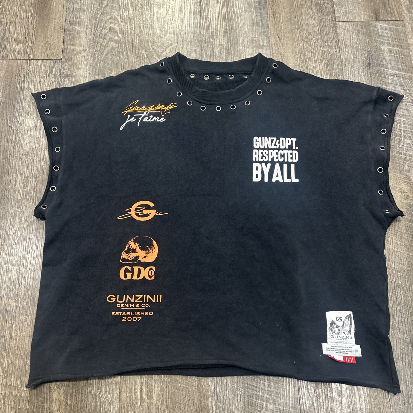 Gunzinii Mens Gunz DPT Respected By All Crew Neck T-Shirt Large Sold Out!!