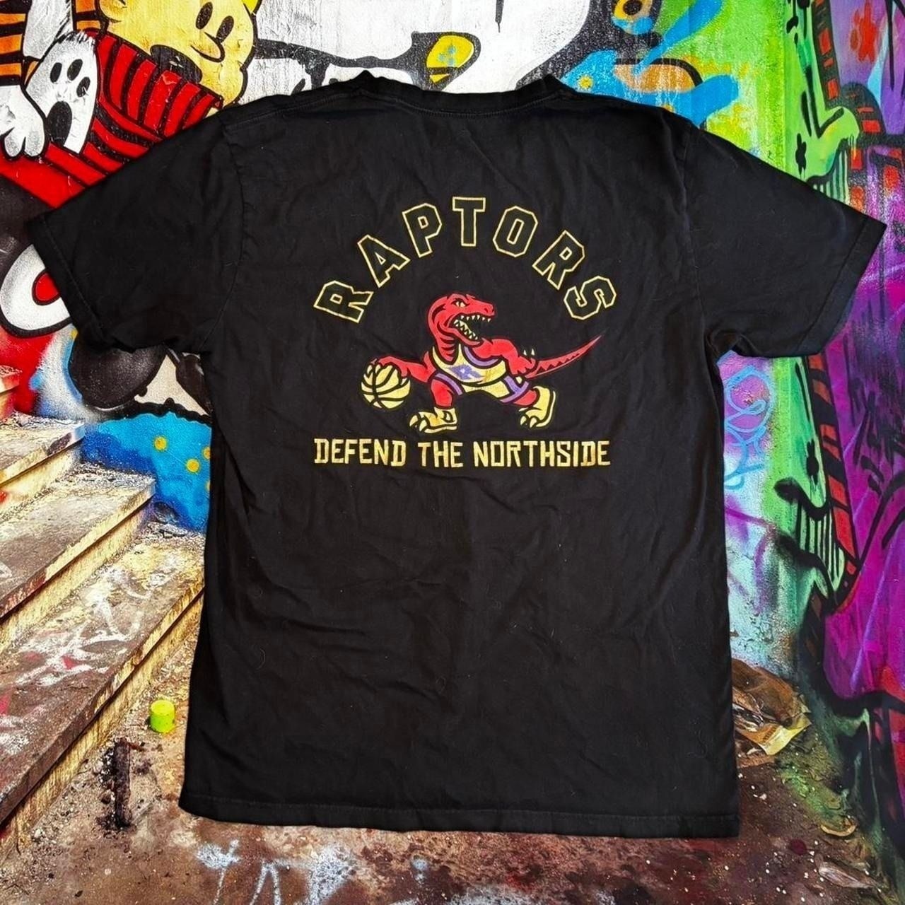 Mitchell & Ness Toronto Raptors “Defend the Northside” tee