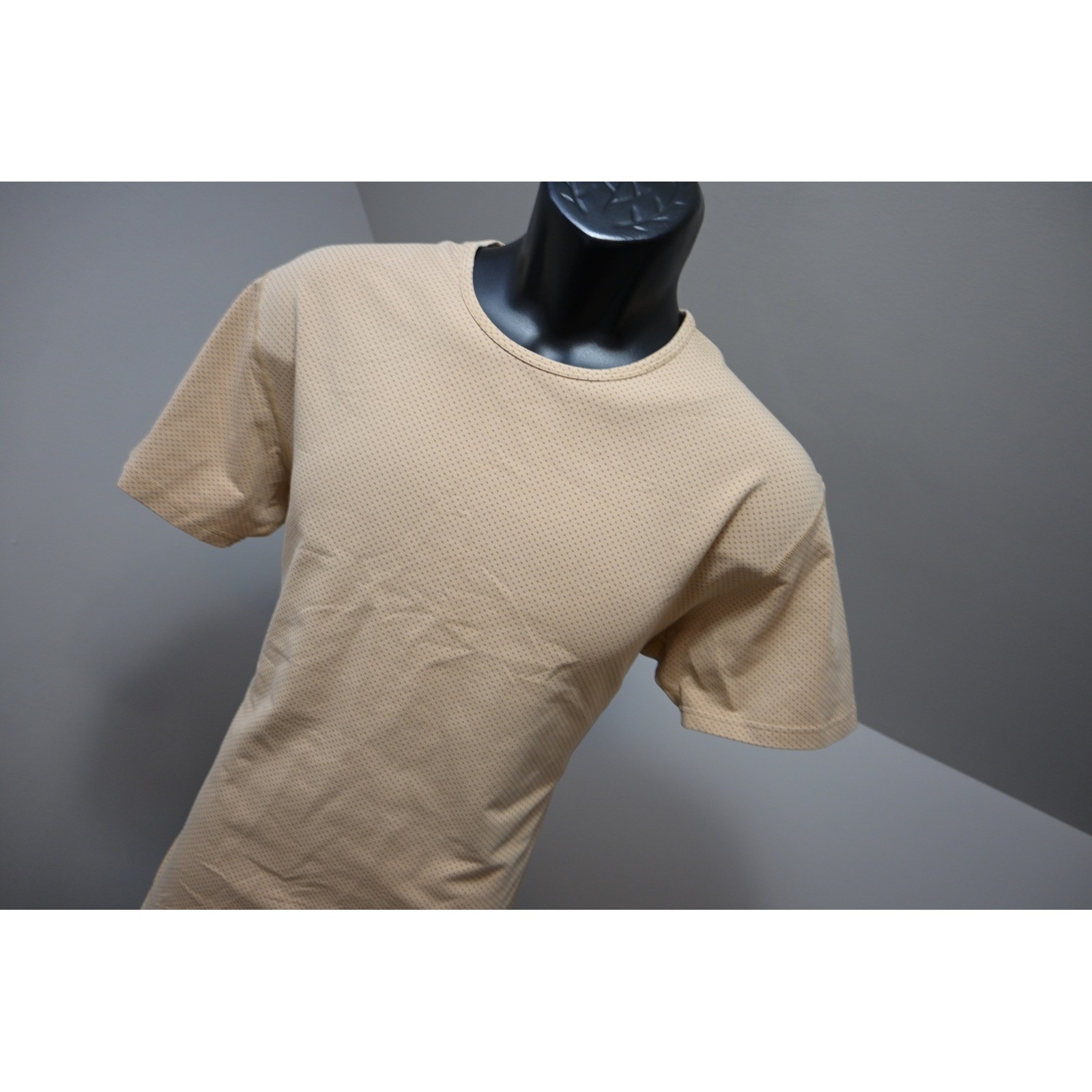 BYLT Drop Cut Lux T-Shirt Mens Medium Tan Perforated Short Sleeve Excellent
