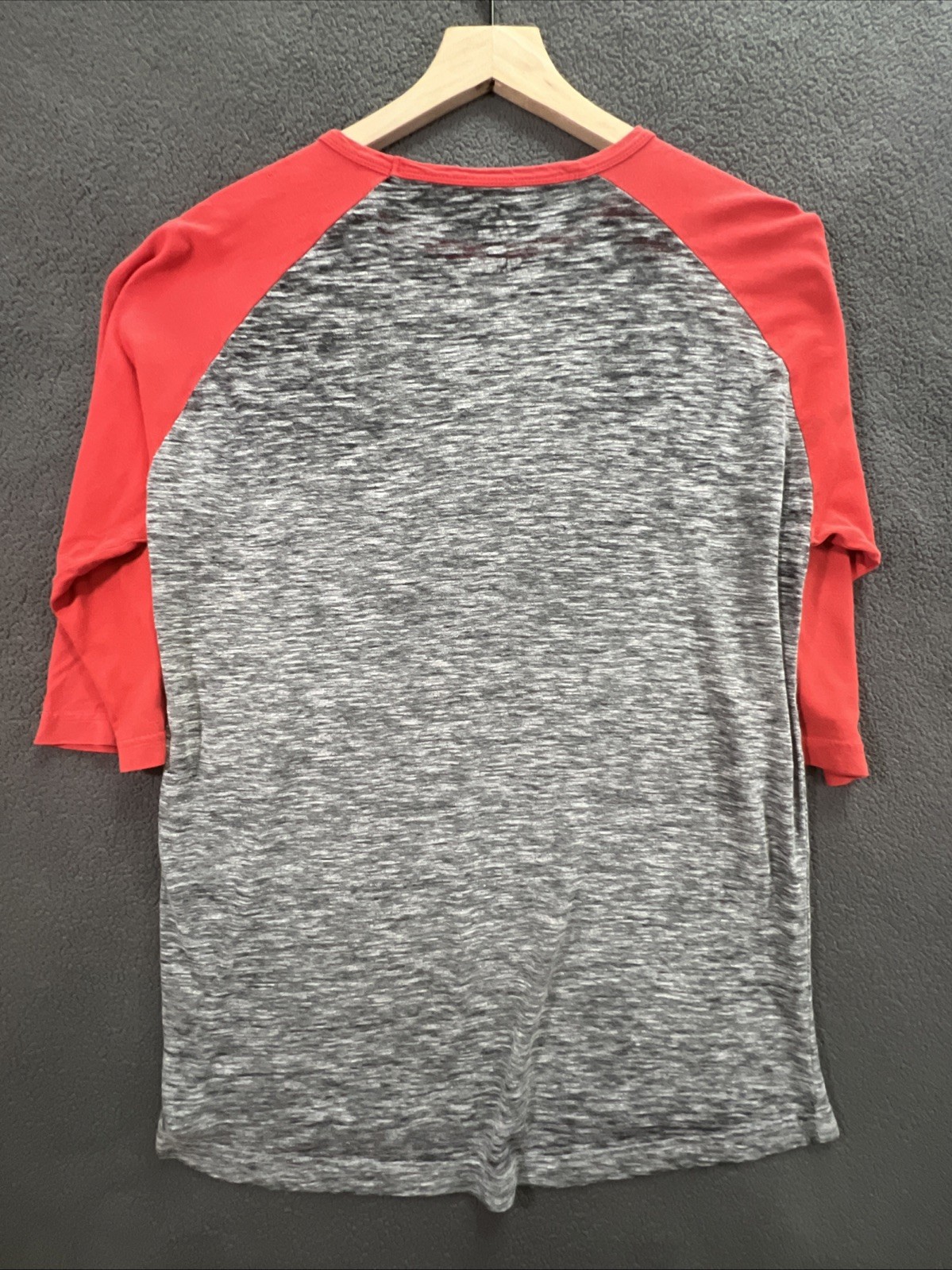 Distressed Mens Majestic St. Louis Cardinals Raglan Shirt Size Large