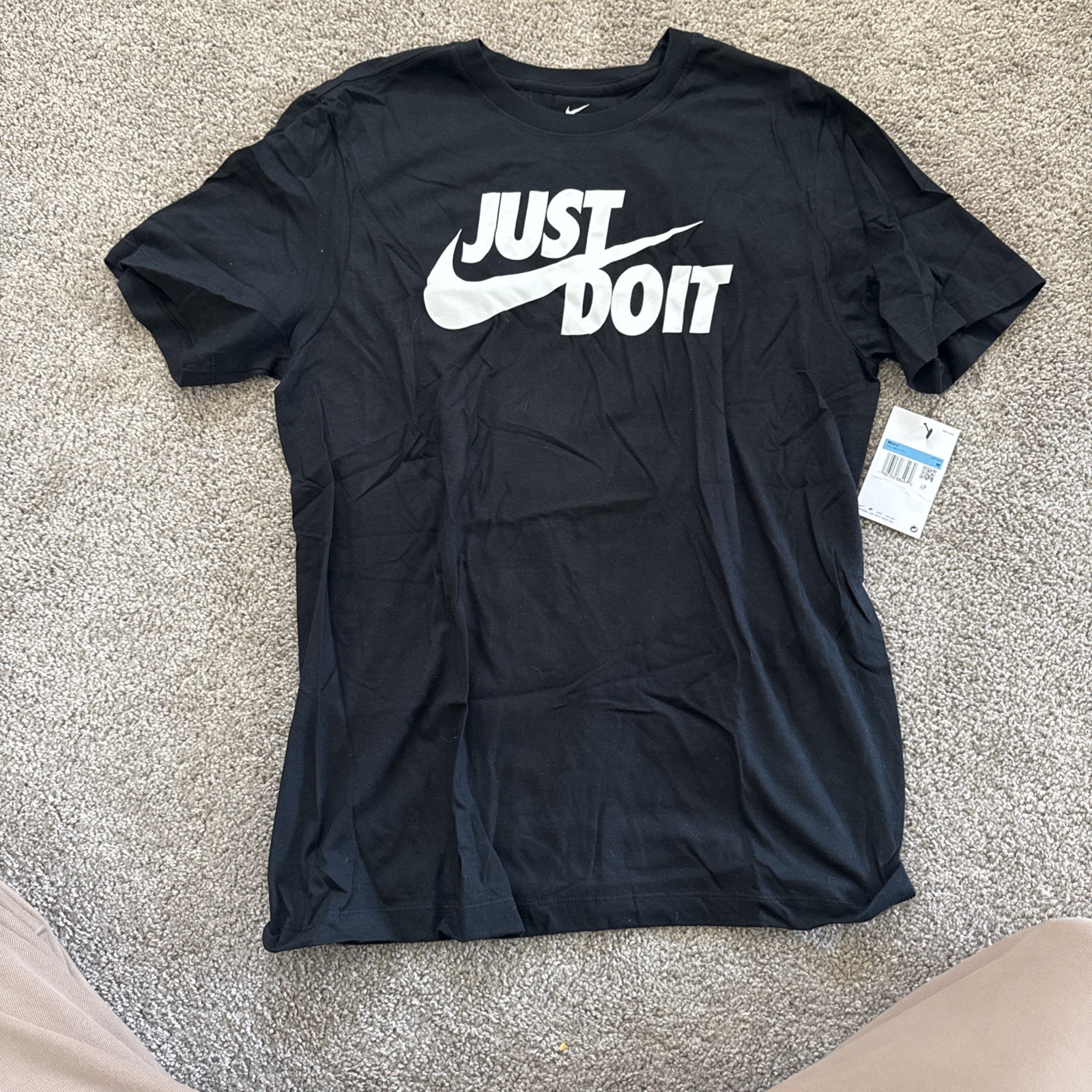 Nike Swoosh Just Do It Shirt Mens Medium Black AR5006-011