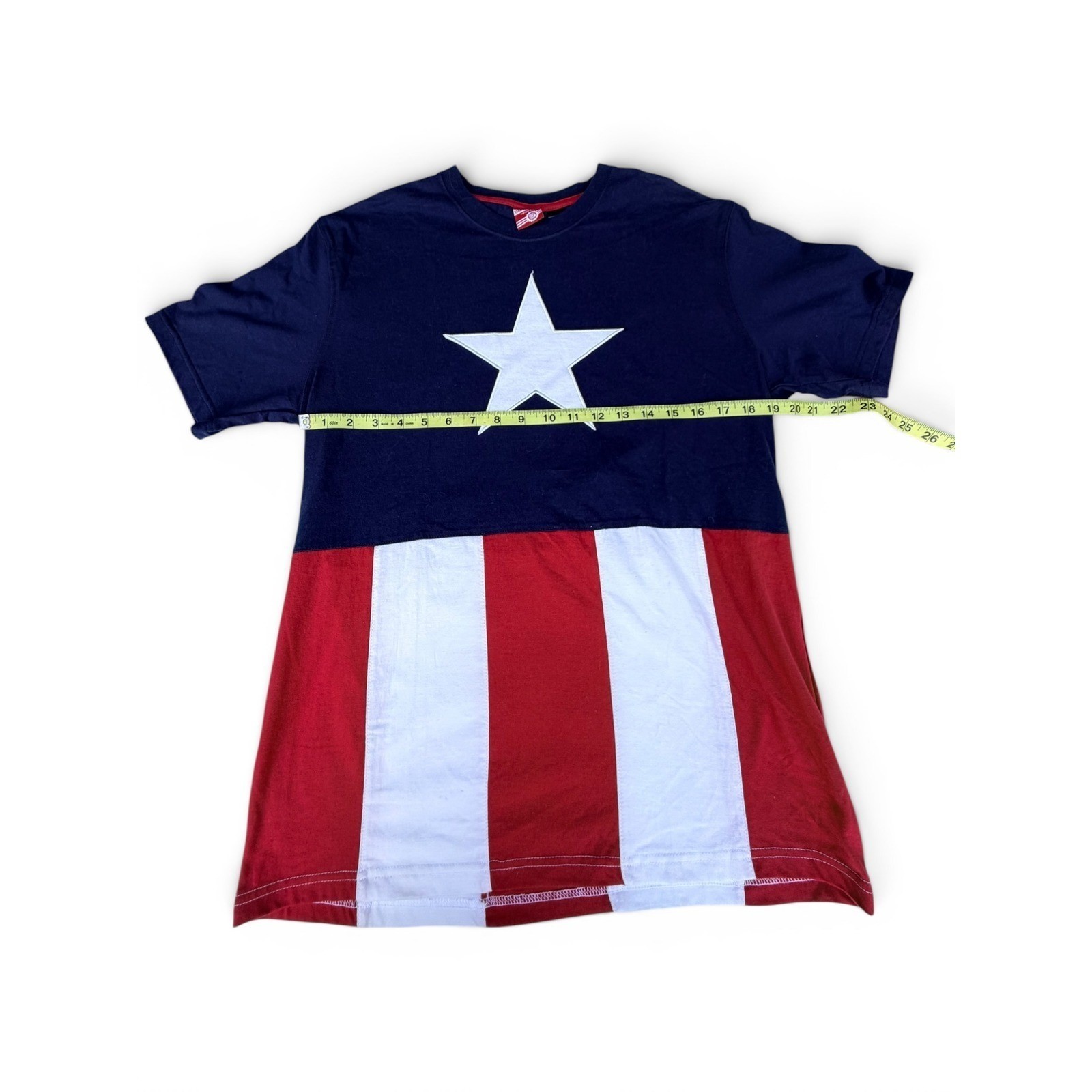 Marvel T Shirt Mens Medium Blue Captain America Star Stripes Red White and Blue