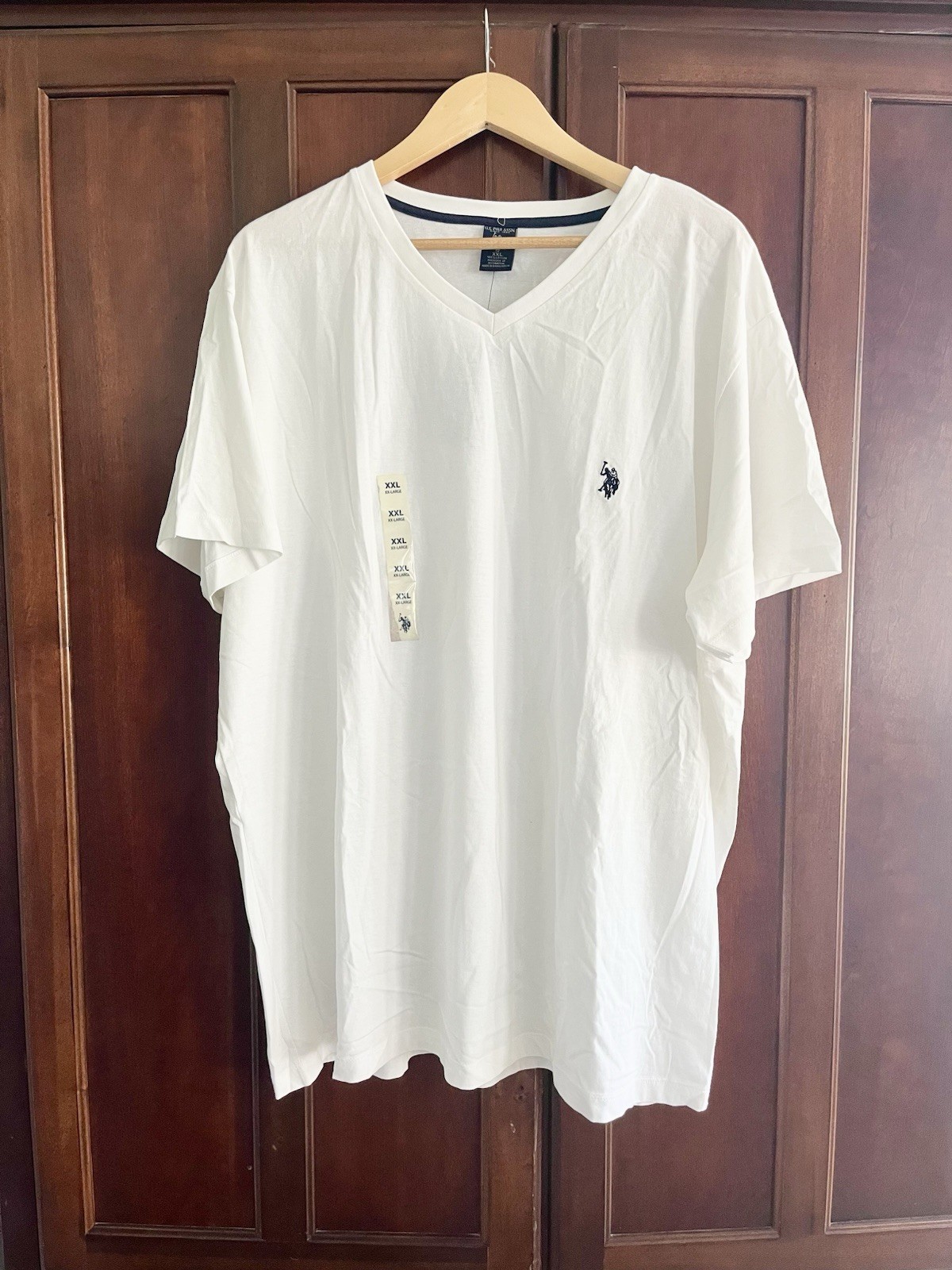 NWT U.S. Polo Assn. Men’s Solid V-Neck Short Sleeve Cotton T-Shirt in White, XXL