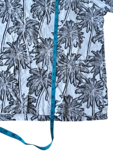 Mens Original Use sz XL White/Navy Blue Palm Tree Print T-Shirt Vacation Beach