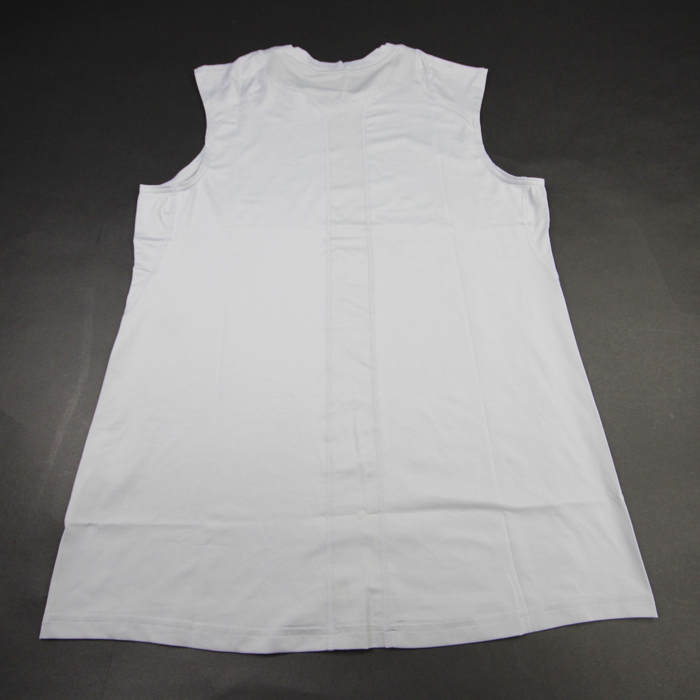 Nike Dri-Fit Sleeveless Shirt Men’s Light Gray New with Tags Multiple Sizes