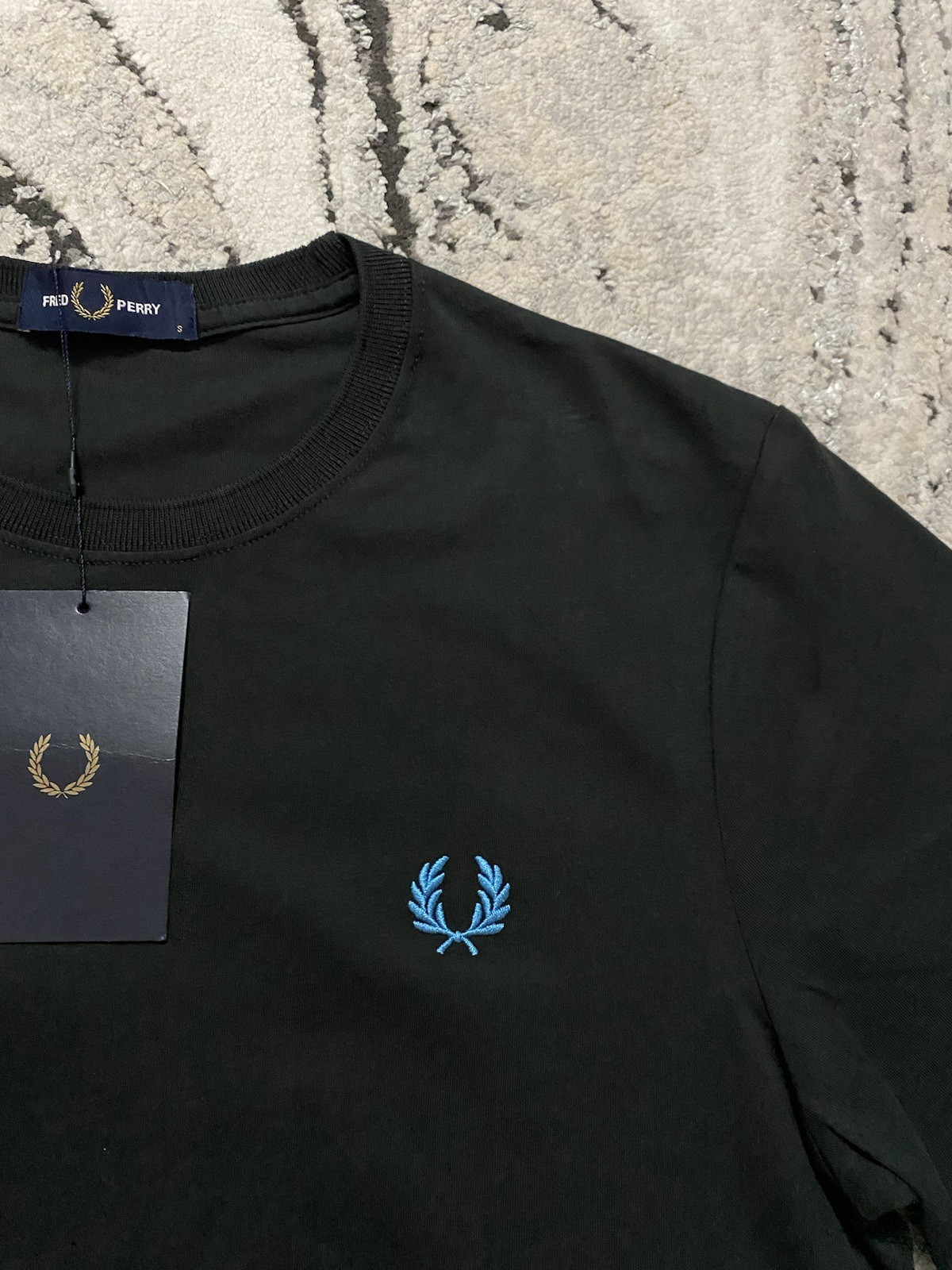 Fred Perry Crew Neck T-shirt Night Green Ocean BNWT Size Small Men’s 213717
