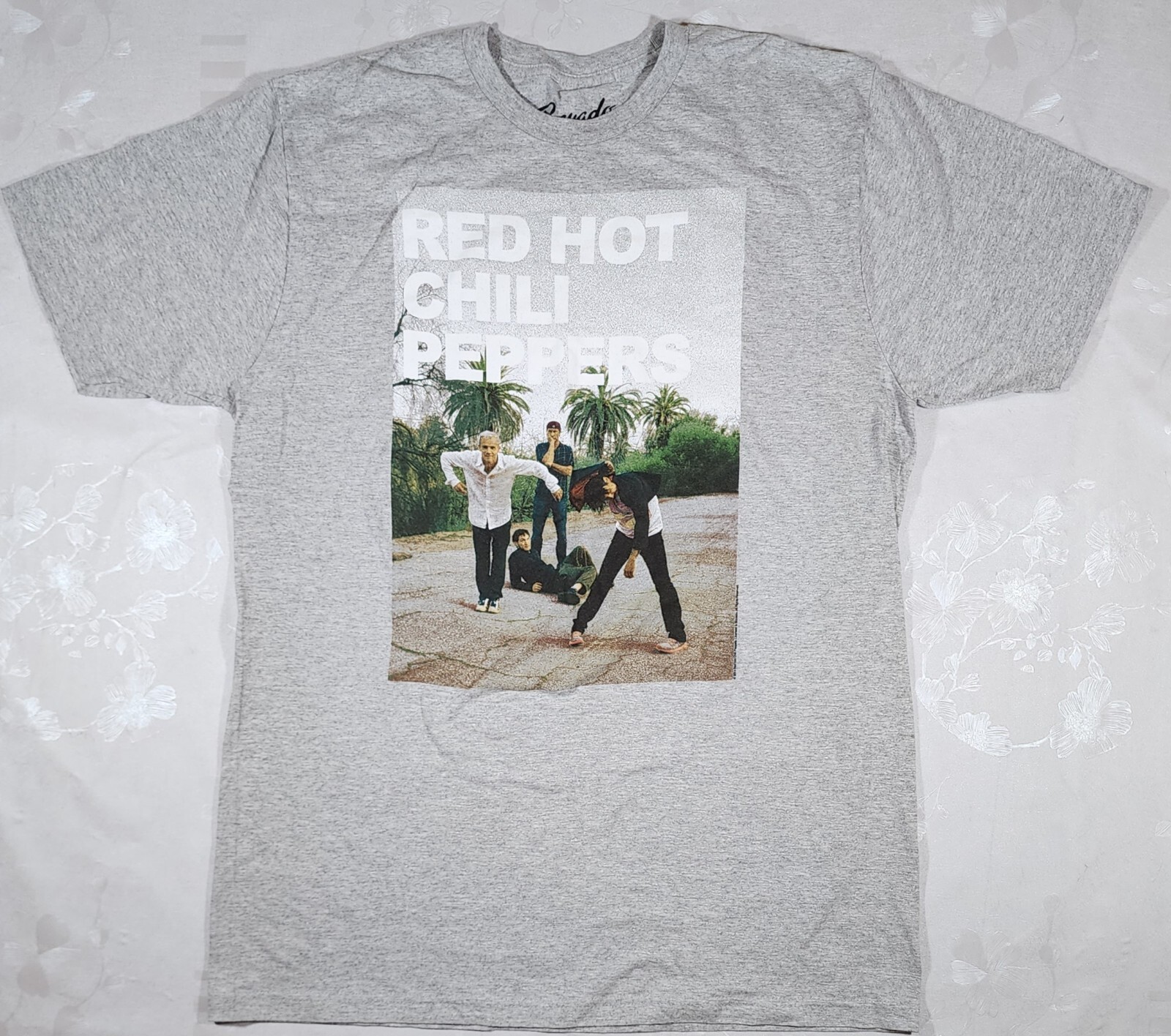 Bravado Red Hot Chili Peppers Graphic T-Shirt Men Sz XL Heather Gray 2014