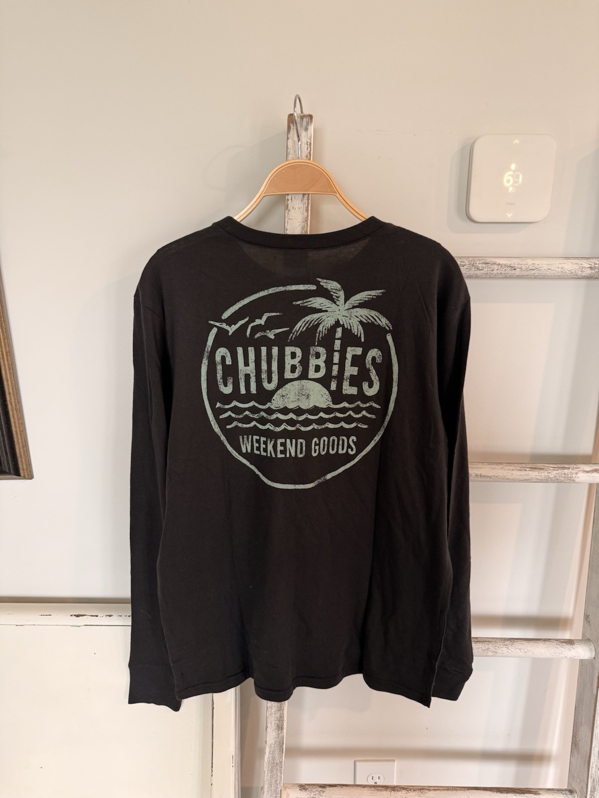 Chubbies THE WEEKEND GOODS BLACK Long Sleeve T-shirt Medium NWT