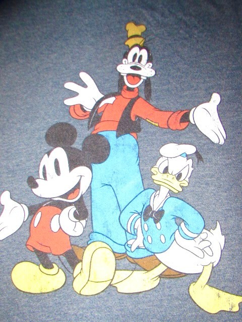 DISNEY ~ Men’s M ~ LOT of 3! Mickey Mouse Goofy DuckTales Graphic Shirts c36