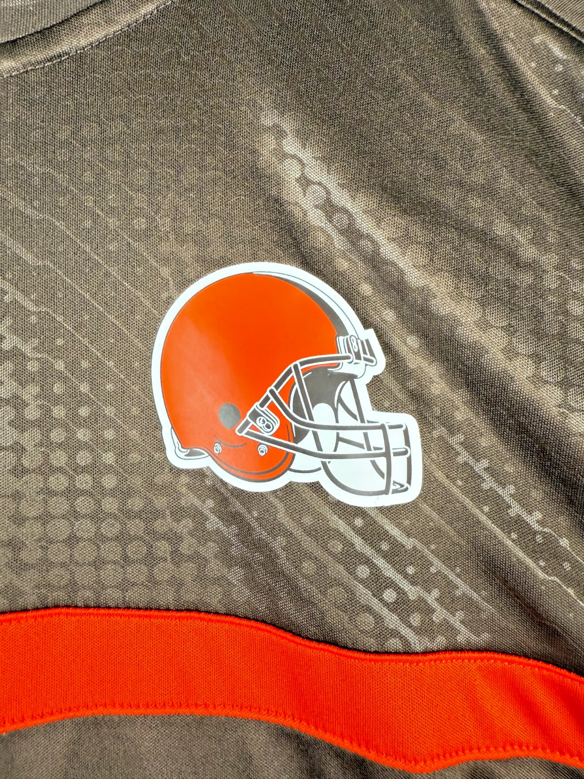Size 2XL – Cleveland Browns Lightweight Quarter-Zip Crewneck Long Sleeve Shirt