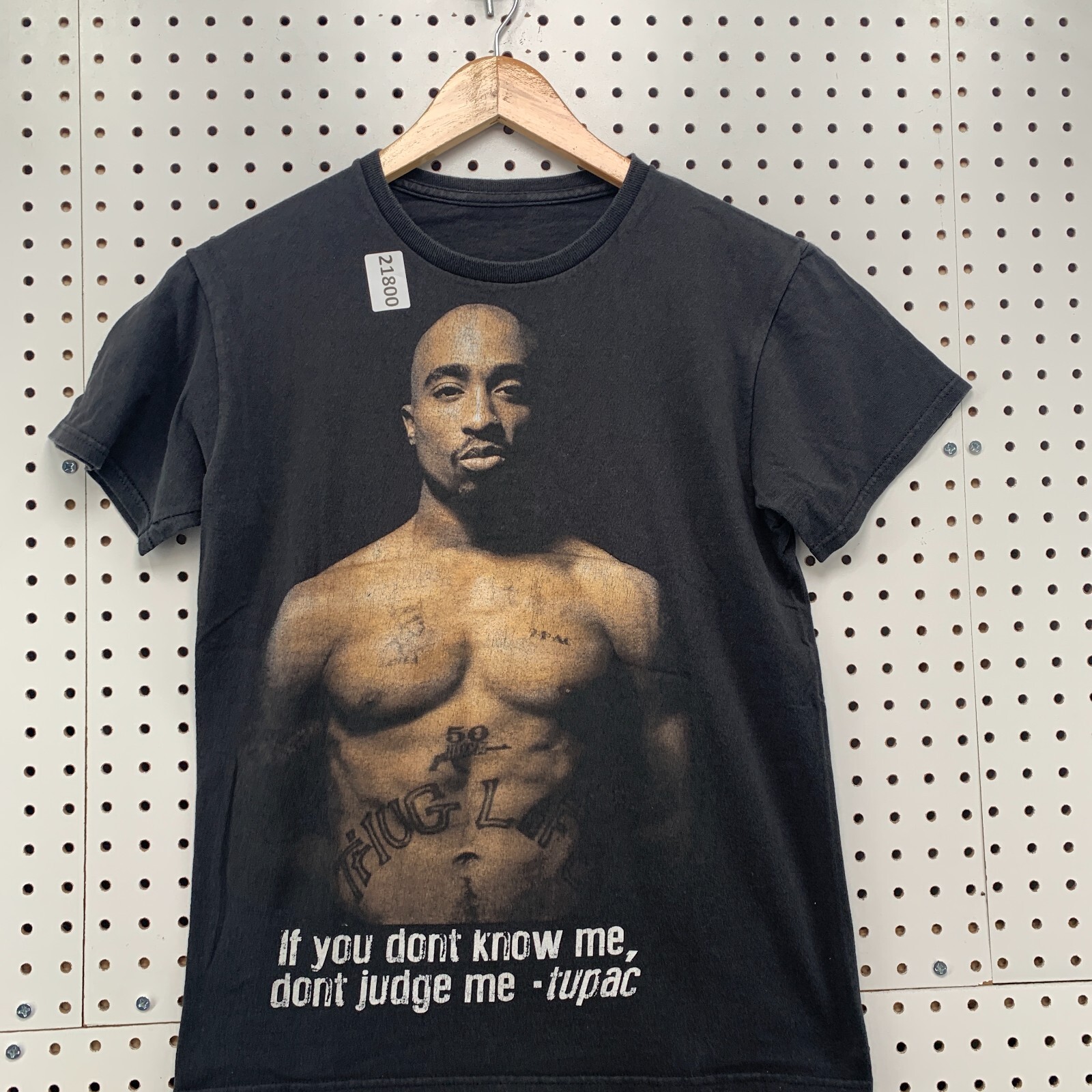 Tupac 2PAC Shirt Black If You Dont Know Me Dont Judge Me Fit Women M 17.5×25