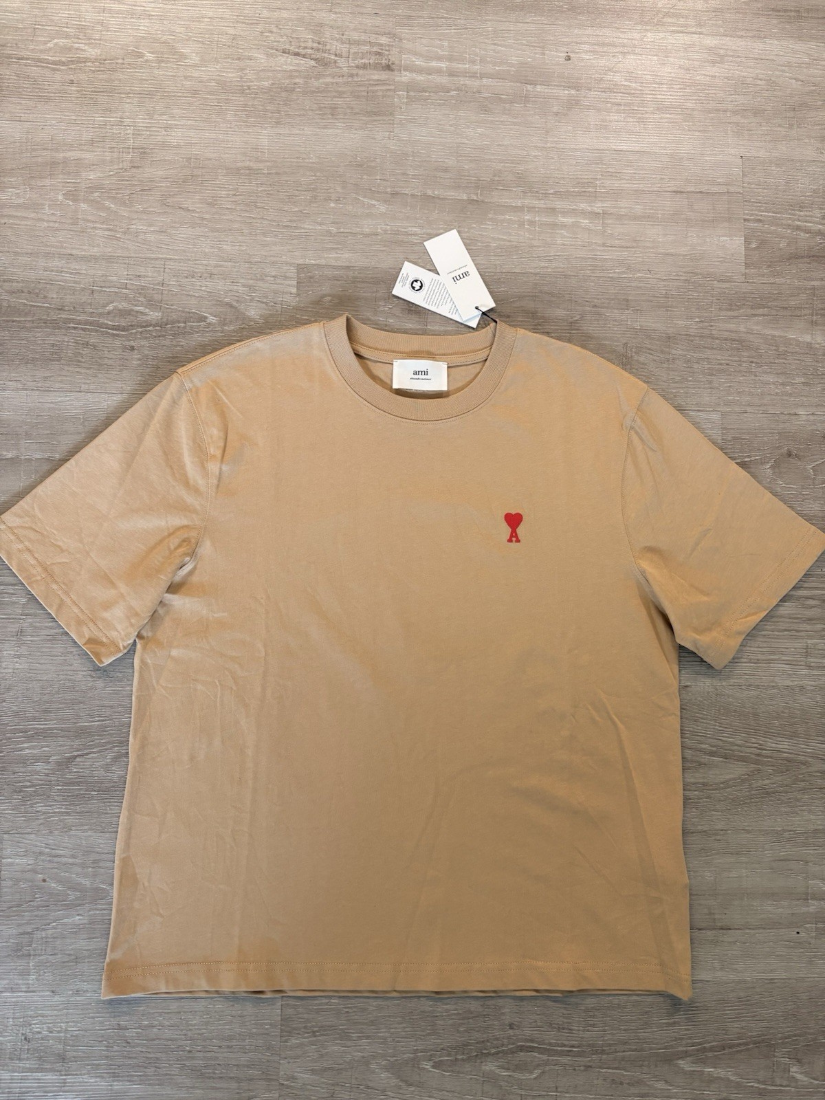 Ami Paris Men’s T-Shirt Size Large Embroidered