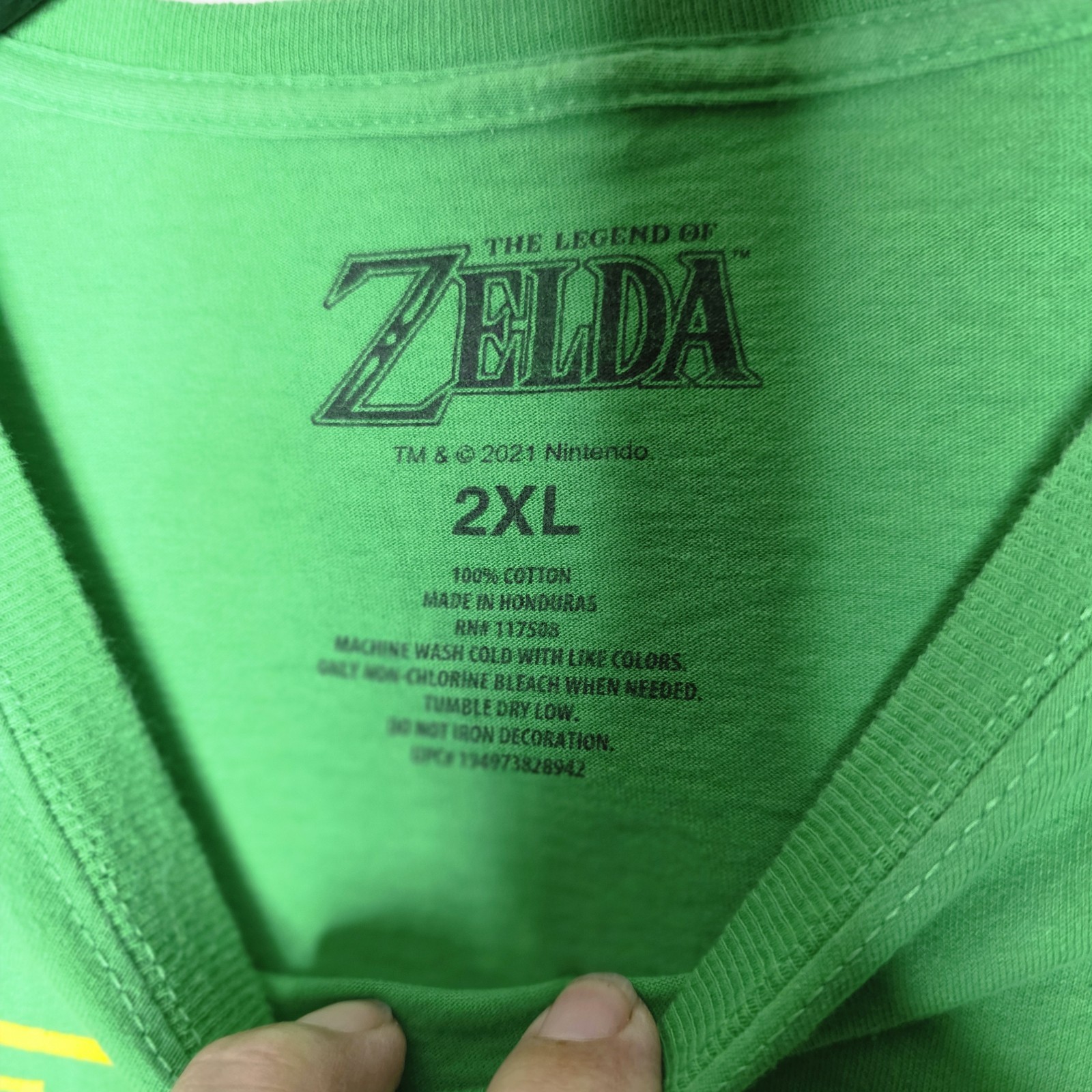 The Legend of Zelda Size 2XL Green Shirt Gold Triforce Nintendo Seal Sticker