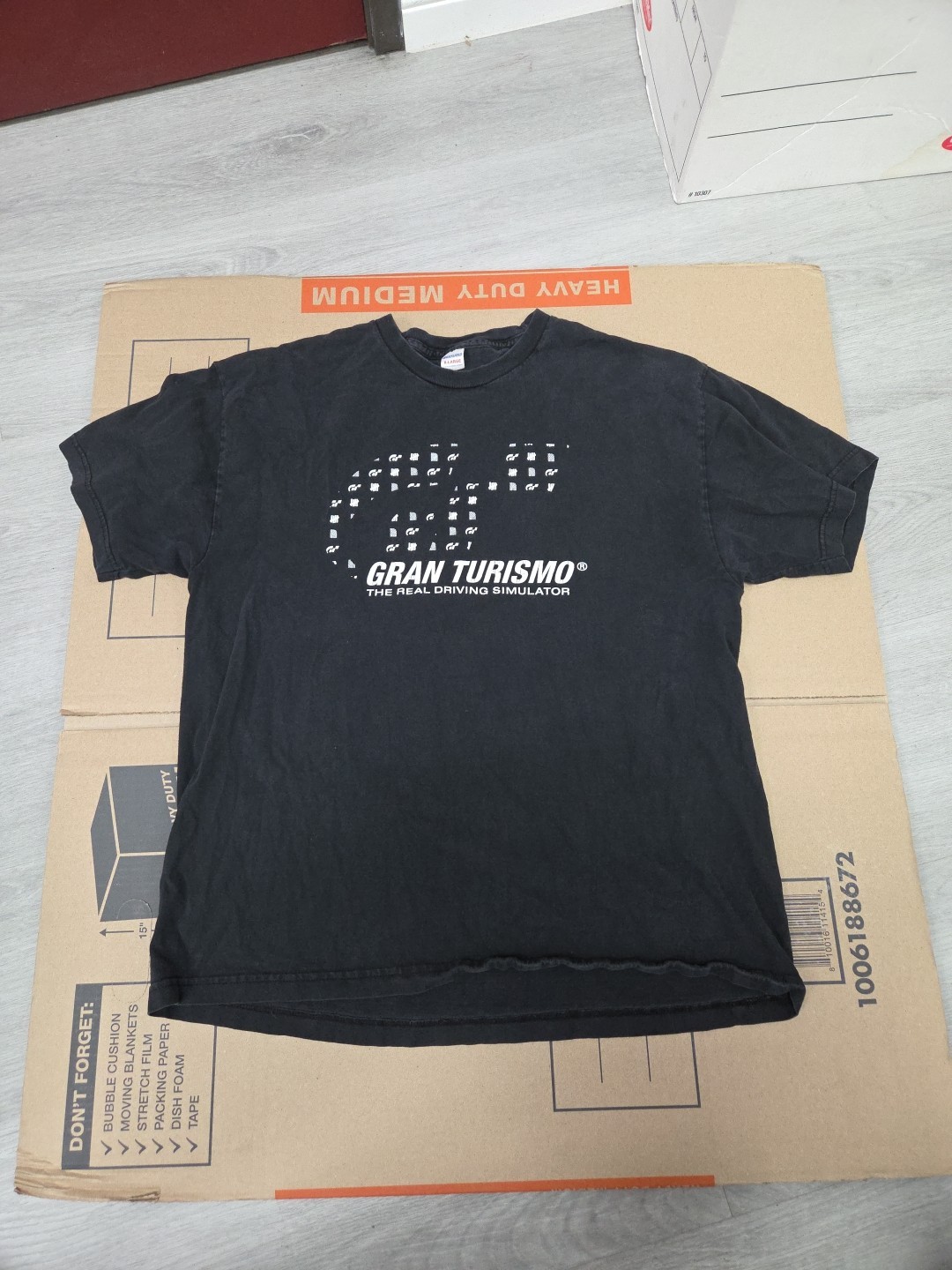 Gran Turismo Undefeated Graphic T Shirt Men X-Large Black – Official License