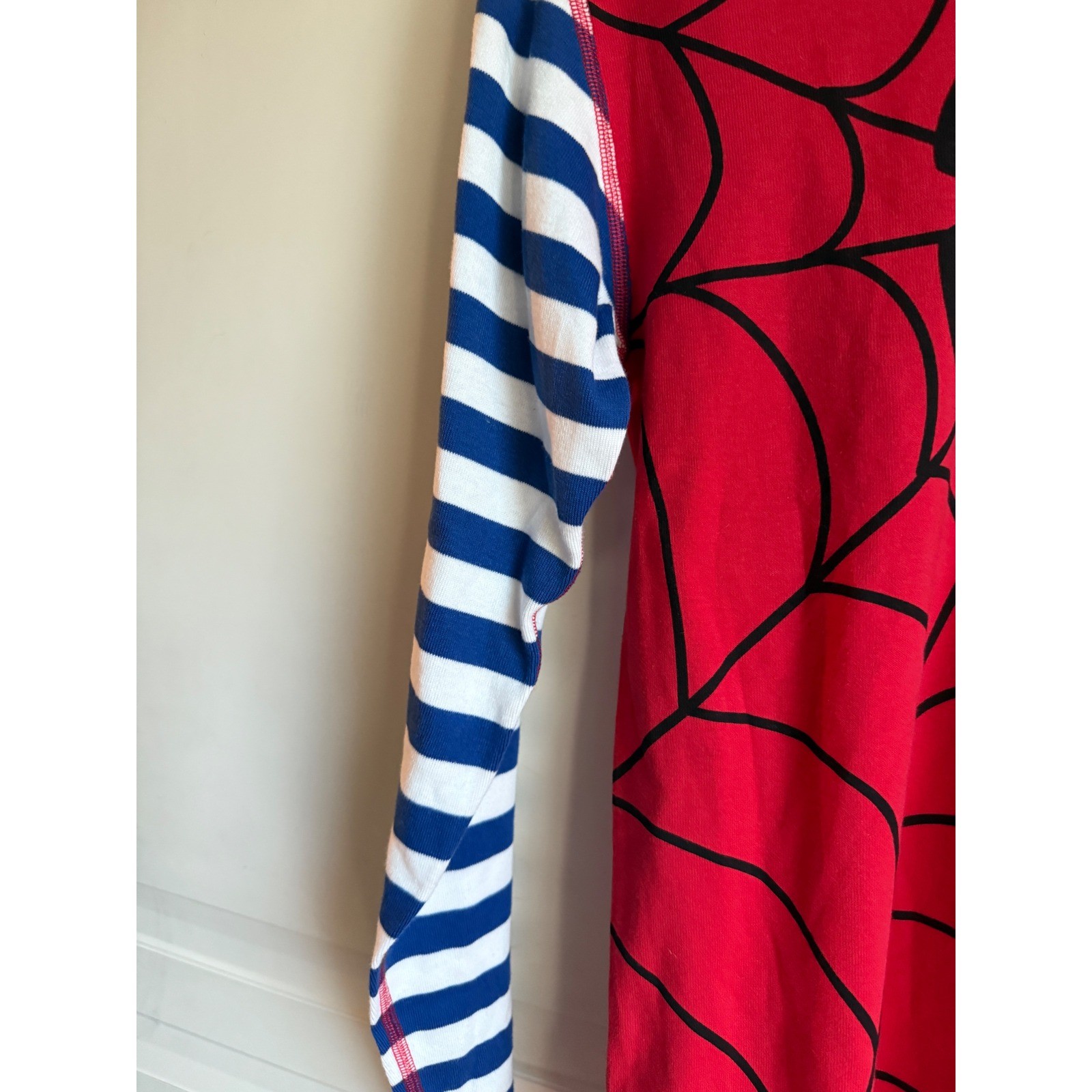 Hanna Andersson Marvel Spider-Man Graphic Pajama Top Tee Blue Striped Sleeves S