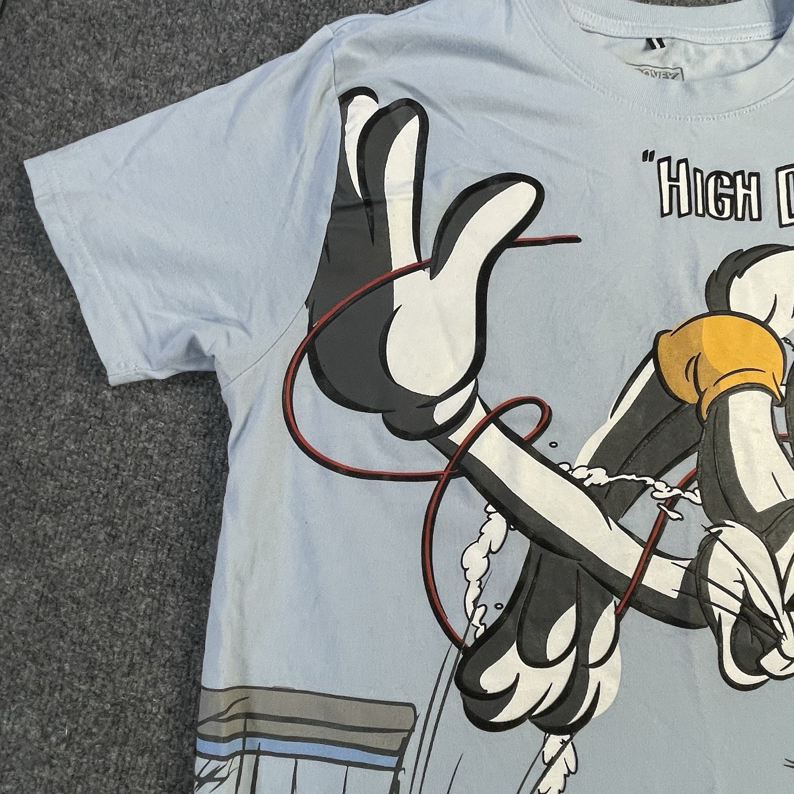 Looney Tunes T-Shirt Mens Medium Blue Bugs Bunny Graphic Print High Dive Diving