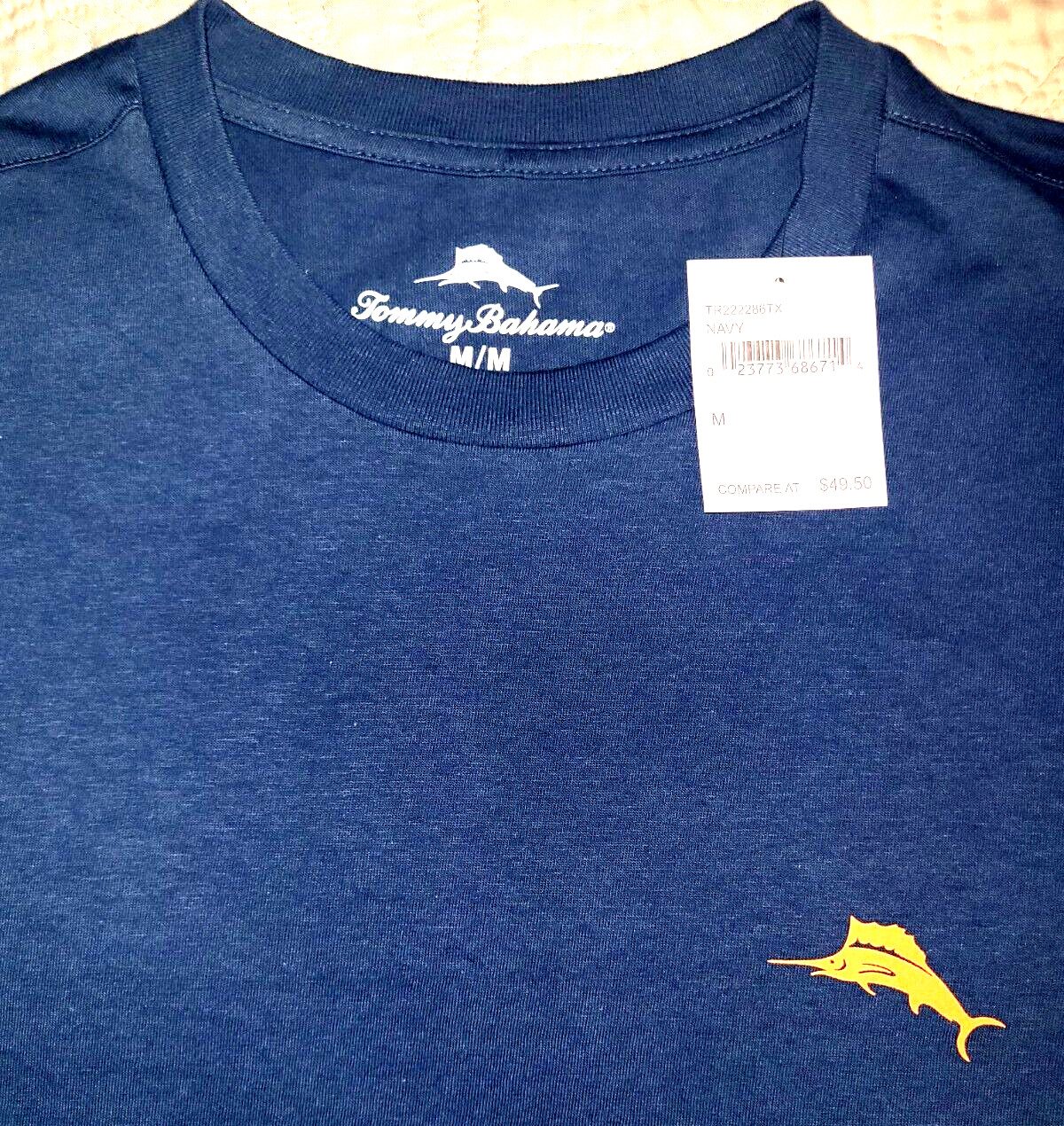 NEW TOMMY BAHAMA, MENS MEDIUM, ‘YACHT YOUR BACK’ NAVY-BLUE T-SHIRT, MSRP $49.50!