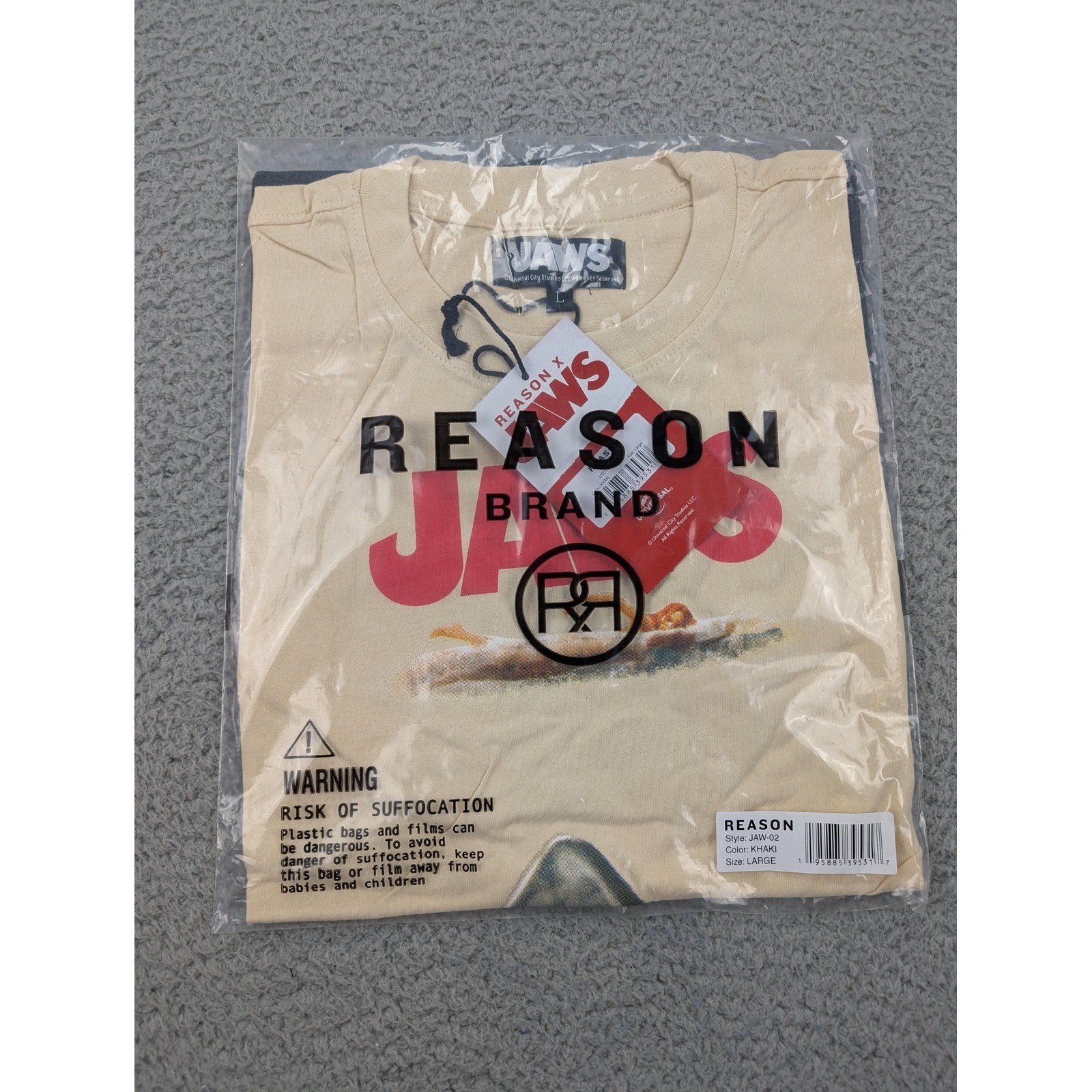 Reason Jaws Shirt Mens Large Khaki Universal Studios Movie Graphic Tee New