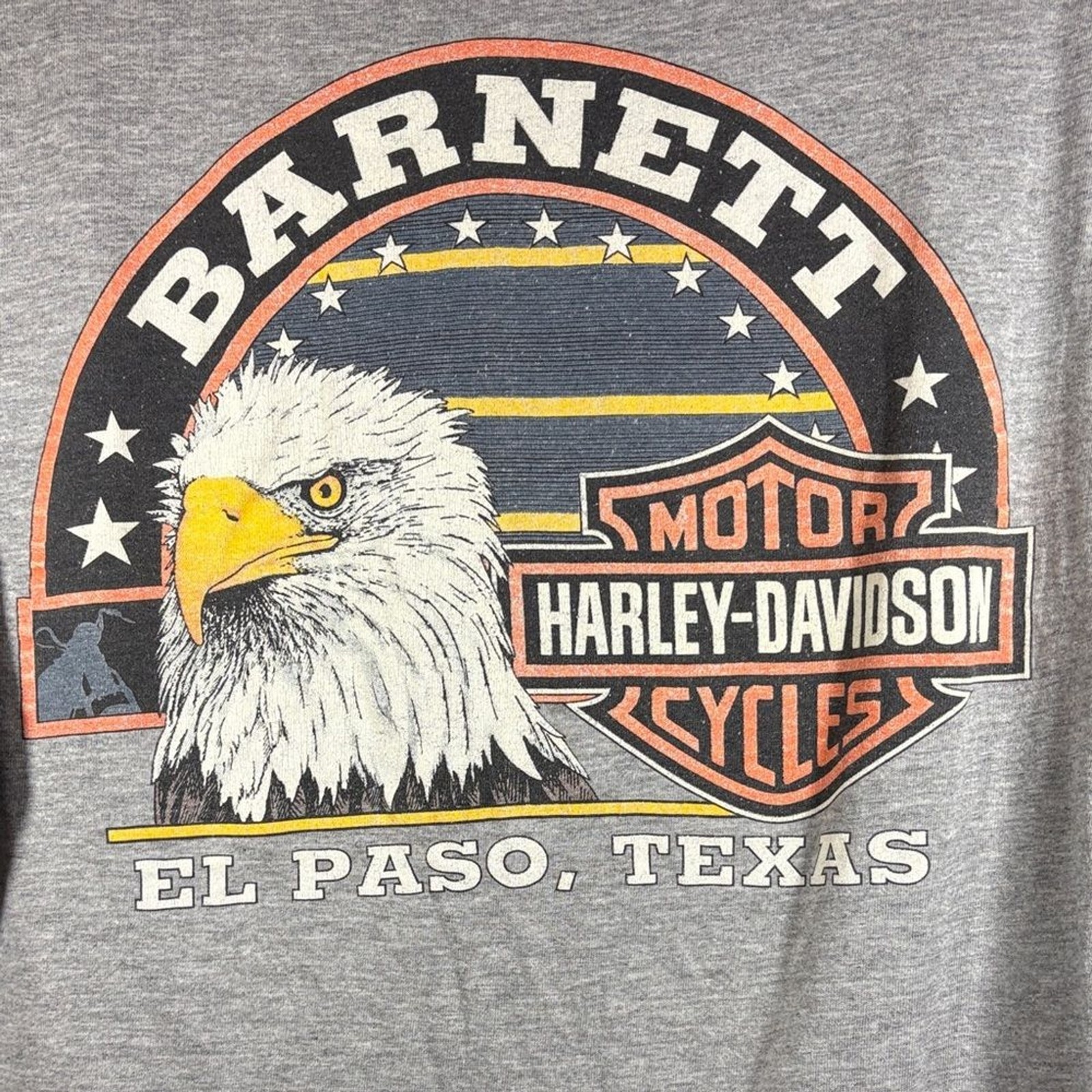 Harley-Davidson El Paso, Tx Barnett Light Gray Long Sleeve Logo Shirt. D1