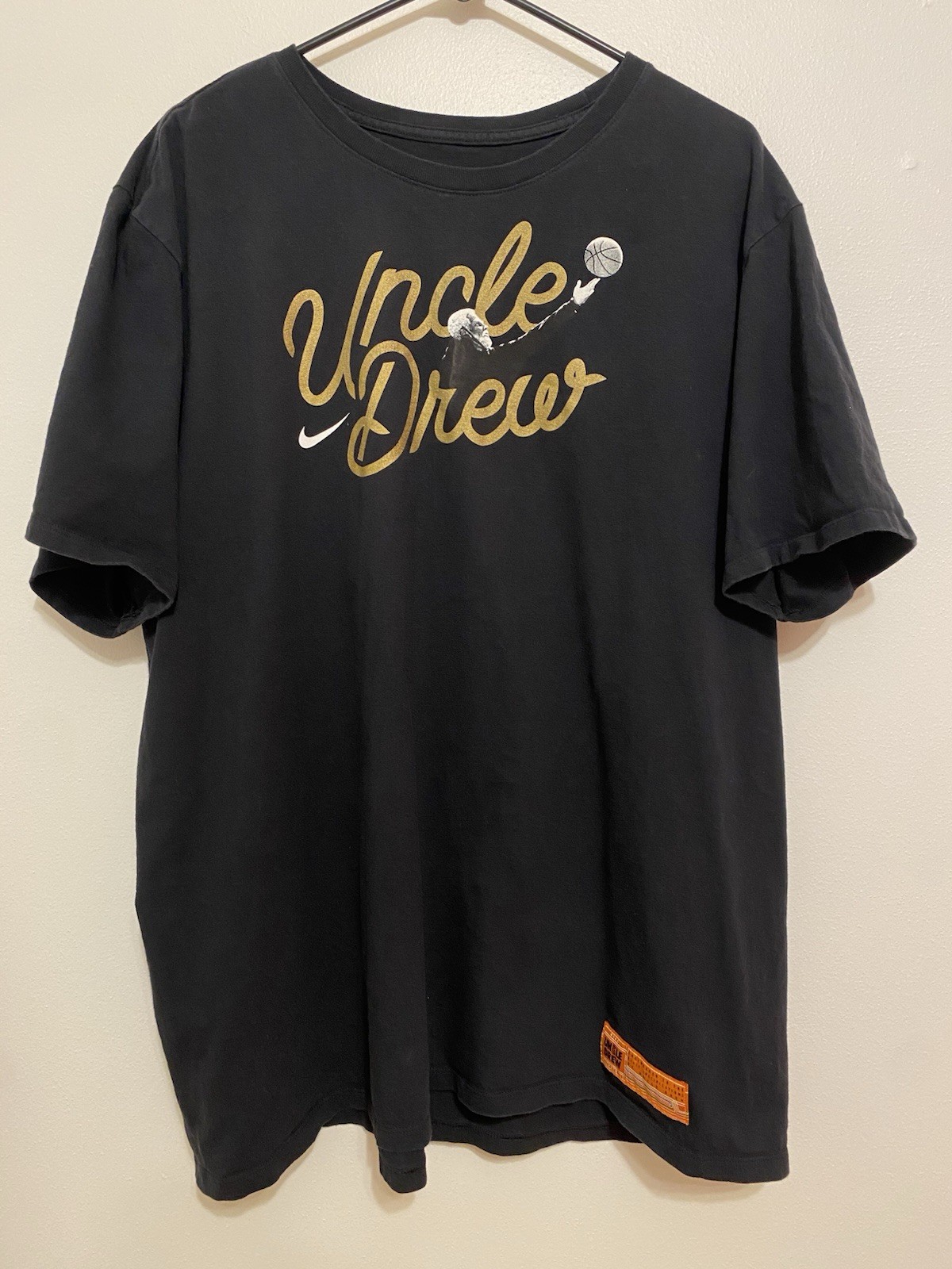 Nike Uncle Drew T-Shirt Black Gold Short Sleeve XXL Athletic Cur