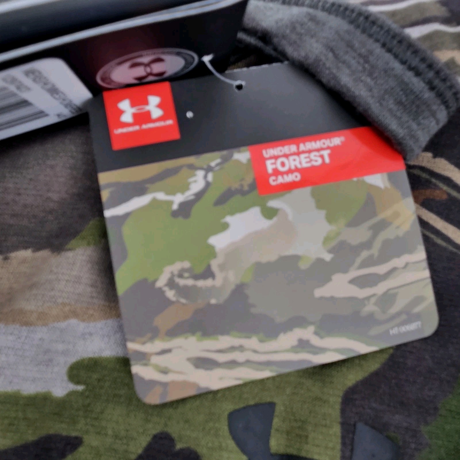 Under Armour Mid Season Kit Forest Camo Men’s Size Large Shirt Hunting Coldgear