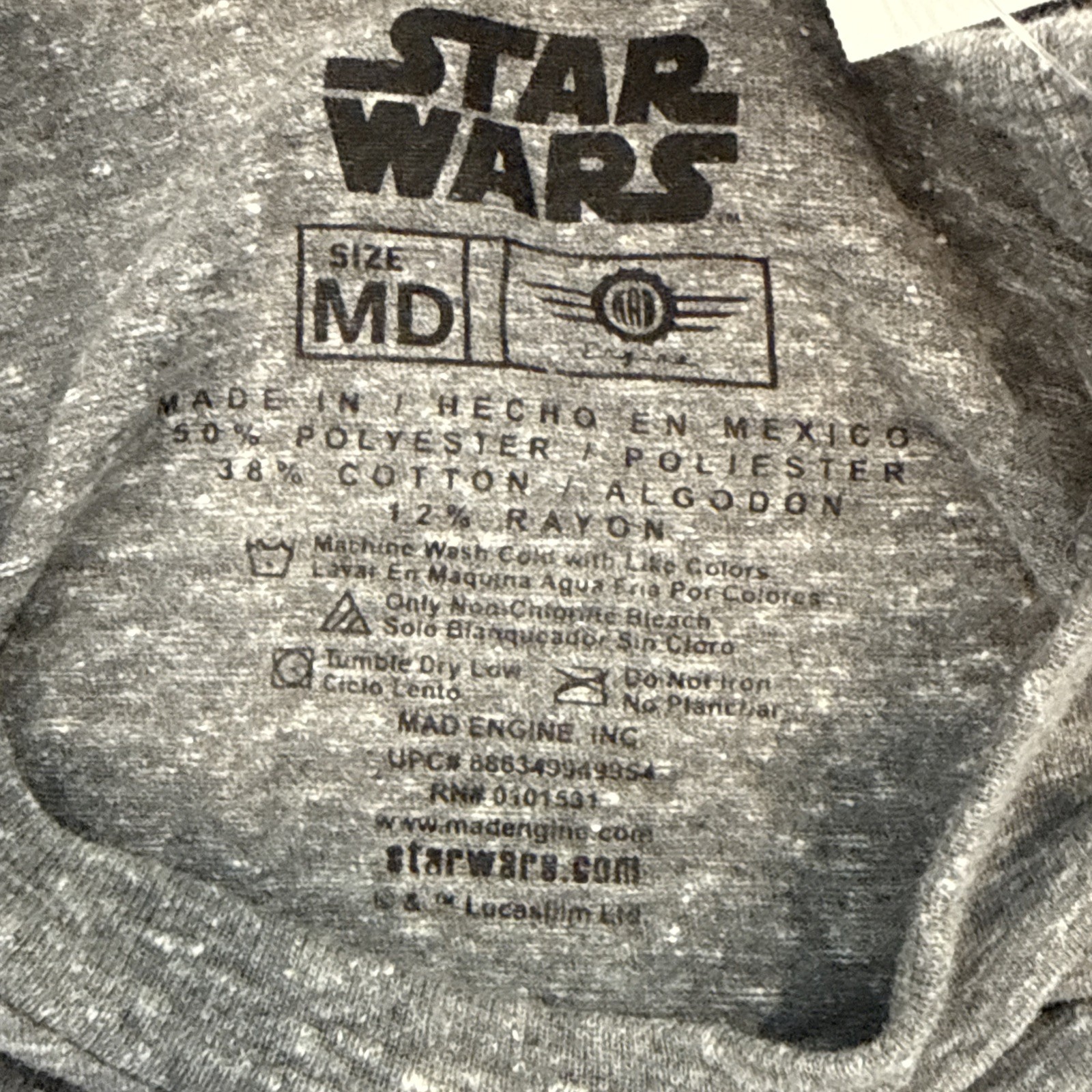 2017 Star Wars Rouge One Distressed Logo Style Tee Licensed T-Shirt Size Medium