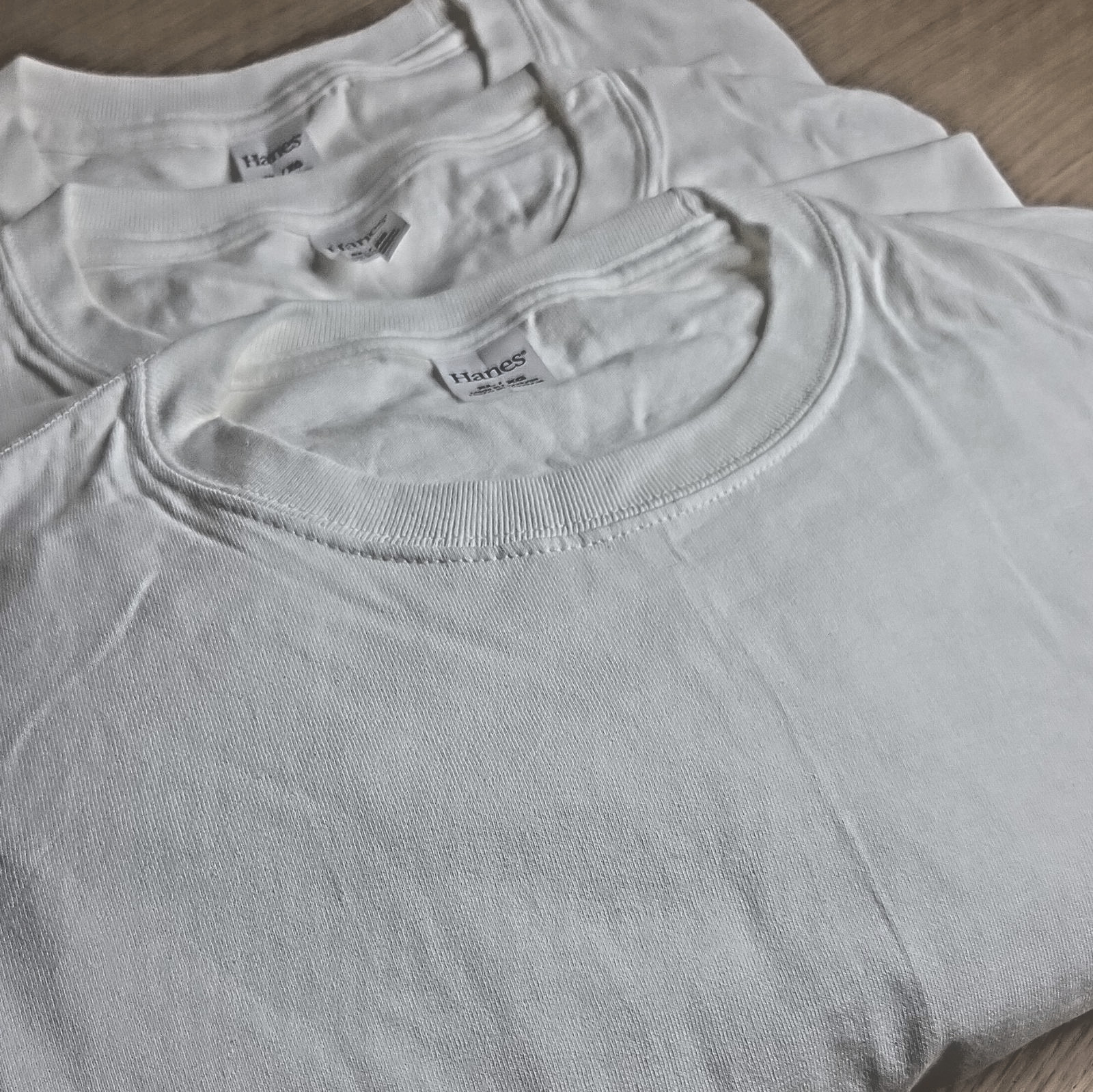 Hanes Men’s (MEDIUM) White Long Sleeve 100% Cotton T-Shirt 3-Count FREE SHIPPING