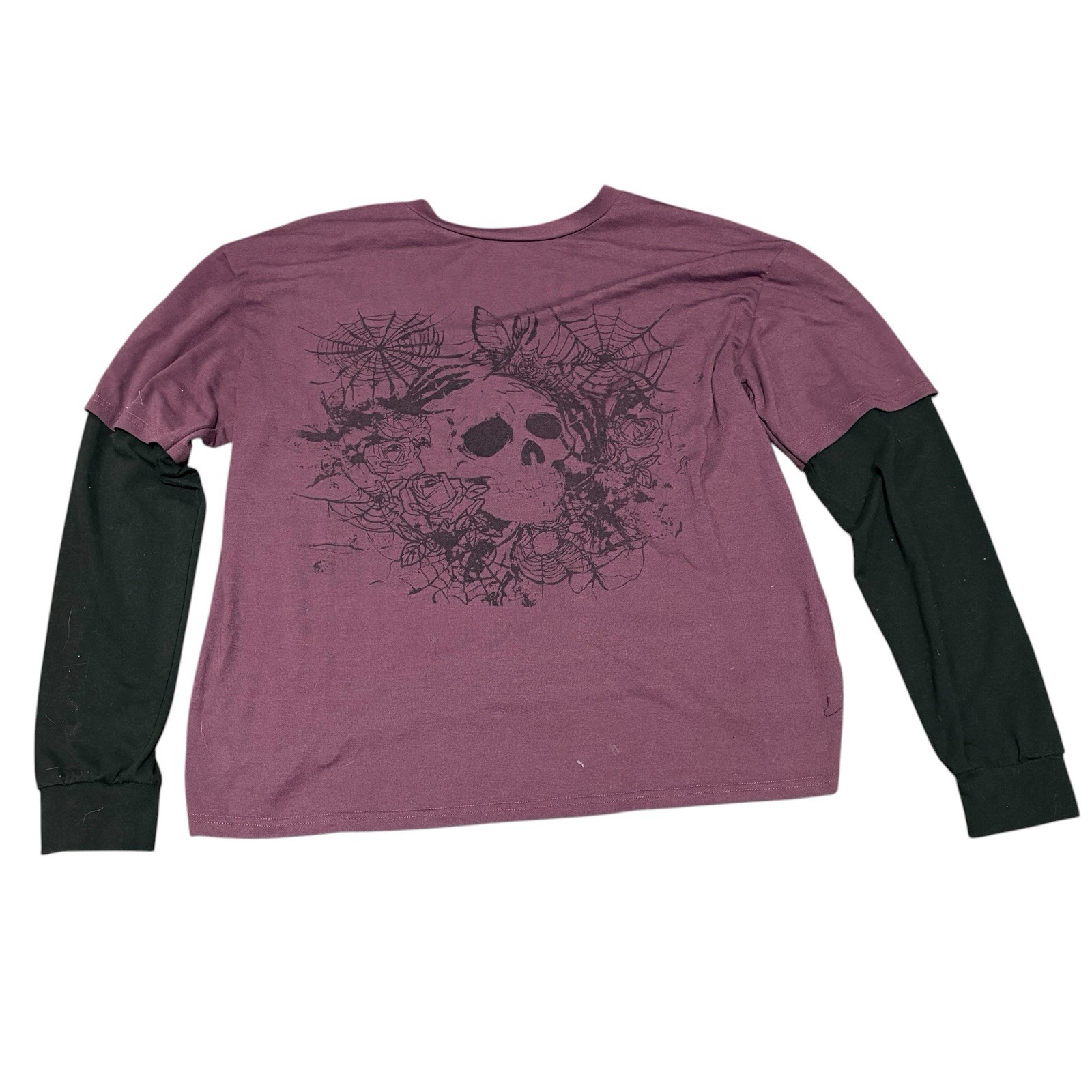 Romwe Medium Shirt Long Sleeve Crew Neck Purple & Black Skull Graphic