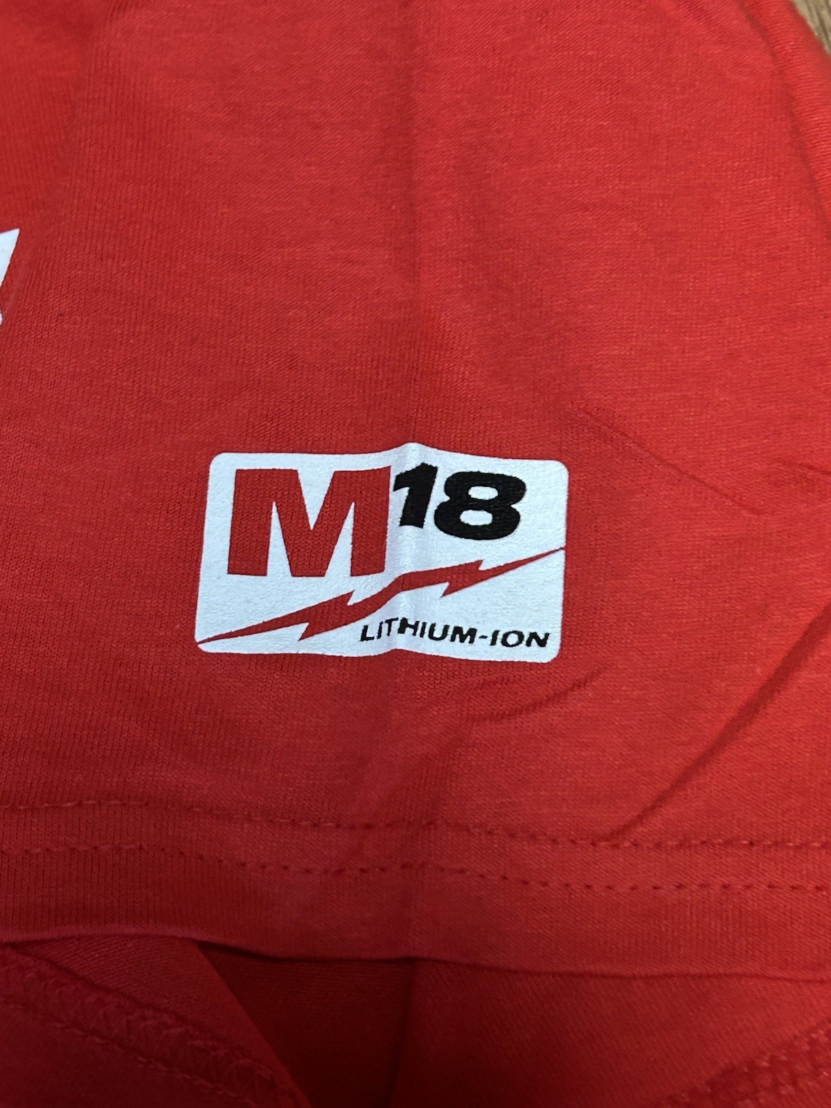 Milwaukee Tools Nothing But Heavy Duty Red T-Shirt Short Sleeve M12 18 NEW LARGE