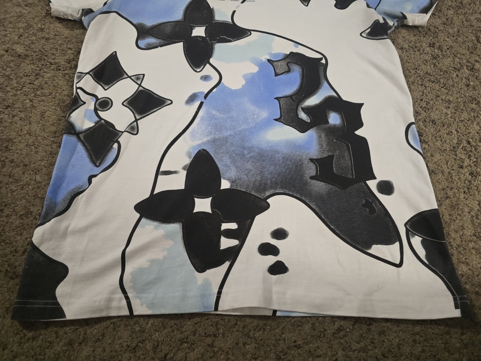 Limited Edition TWO THR33 Paint Splatter T-Shirts Men’s Size L (2 3) Two Three
