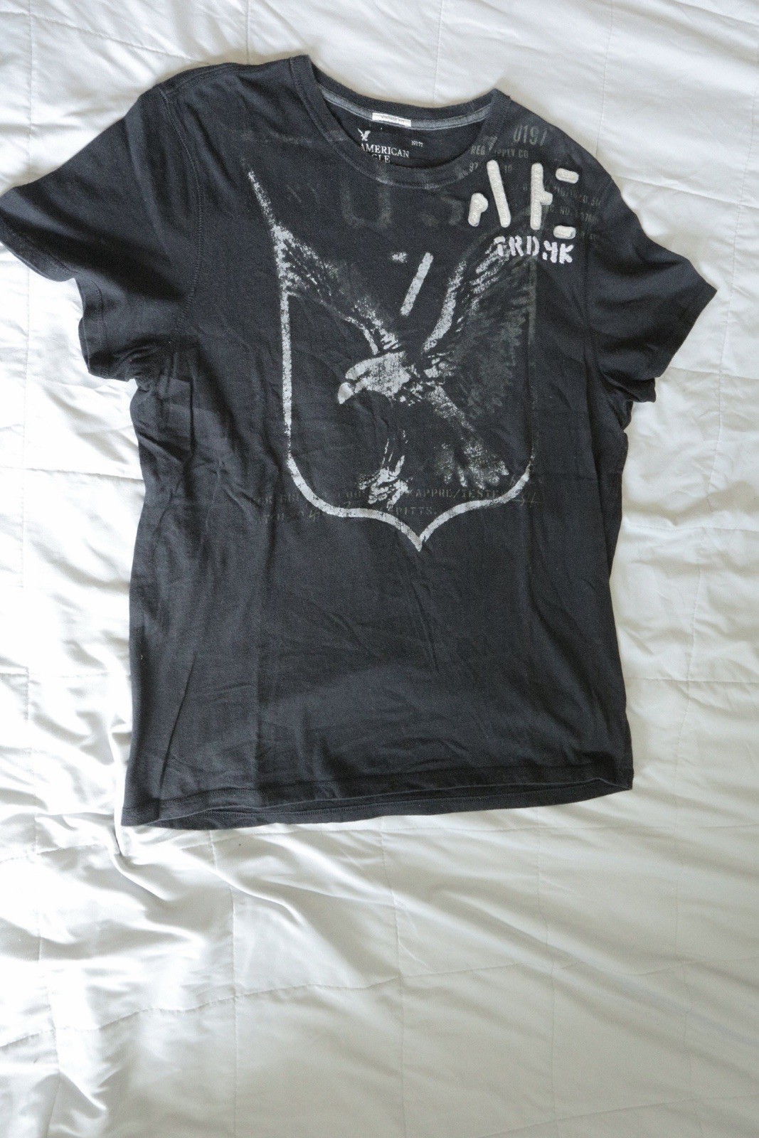 American Eagle Men’s Vintage Fit Black Graphic Tee XL/TG Crew Neck Shirt