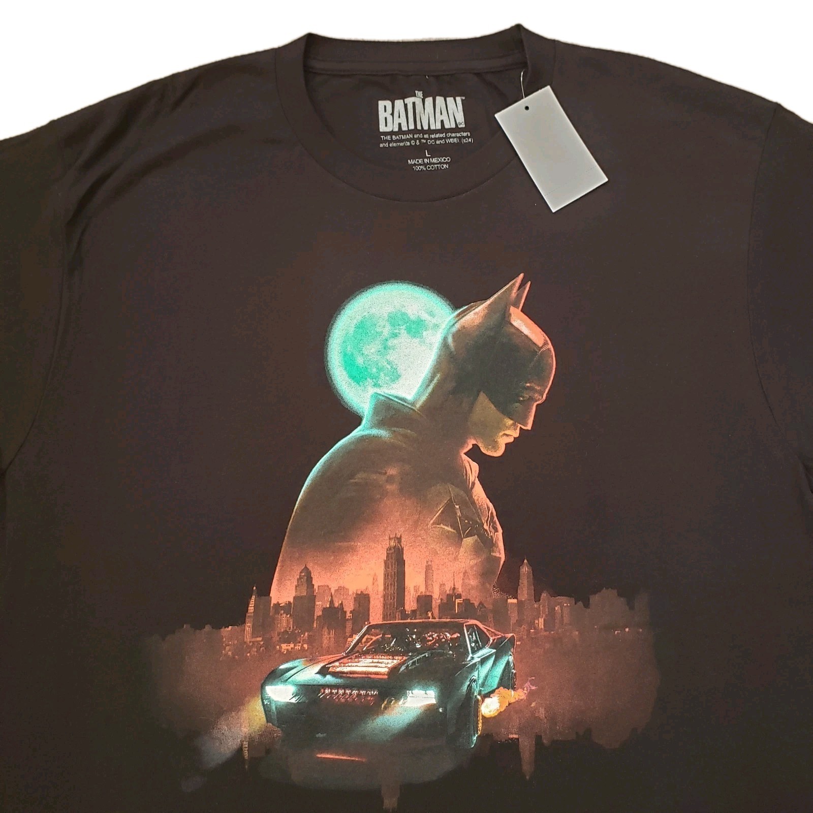 2022 The Batman Sz Large Mens Black Batmobile NWT T-Shirt Moon Gotham DC Comics