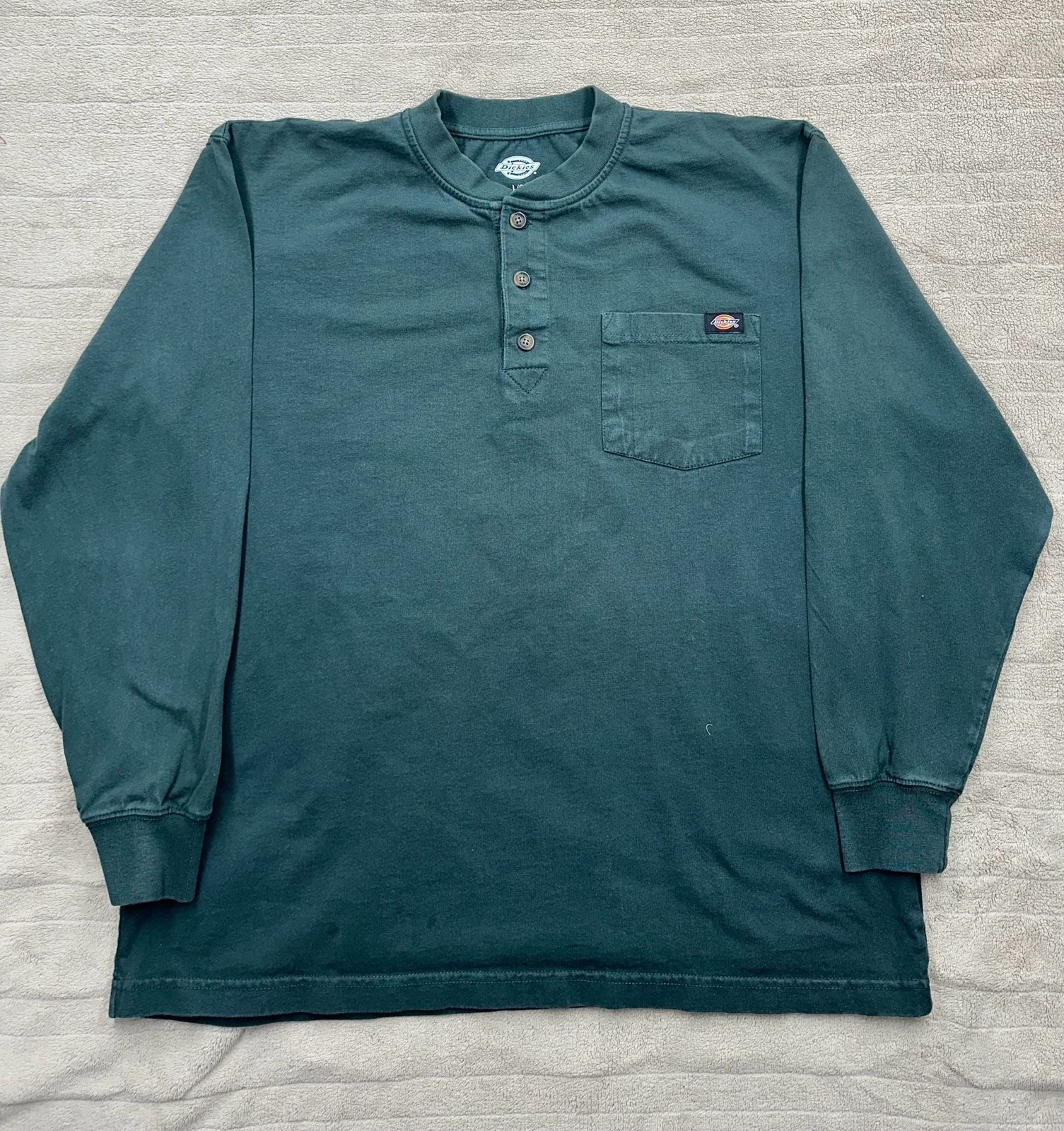 Dickies Men’s WL451GH Heavyweight Long Sleeve Henley Shirt in Hunter Green