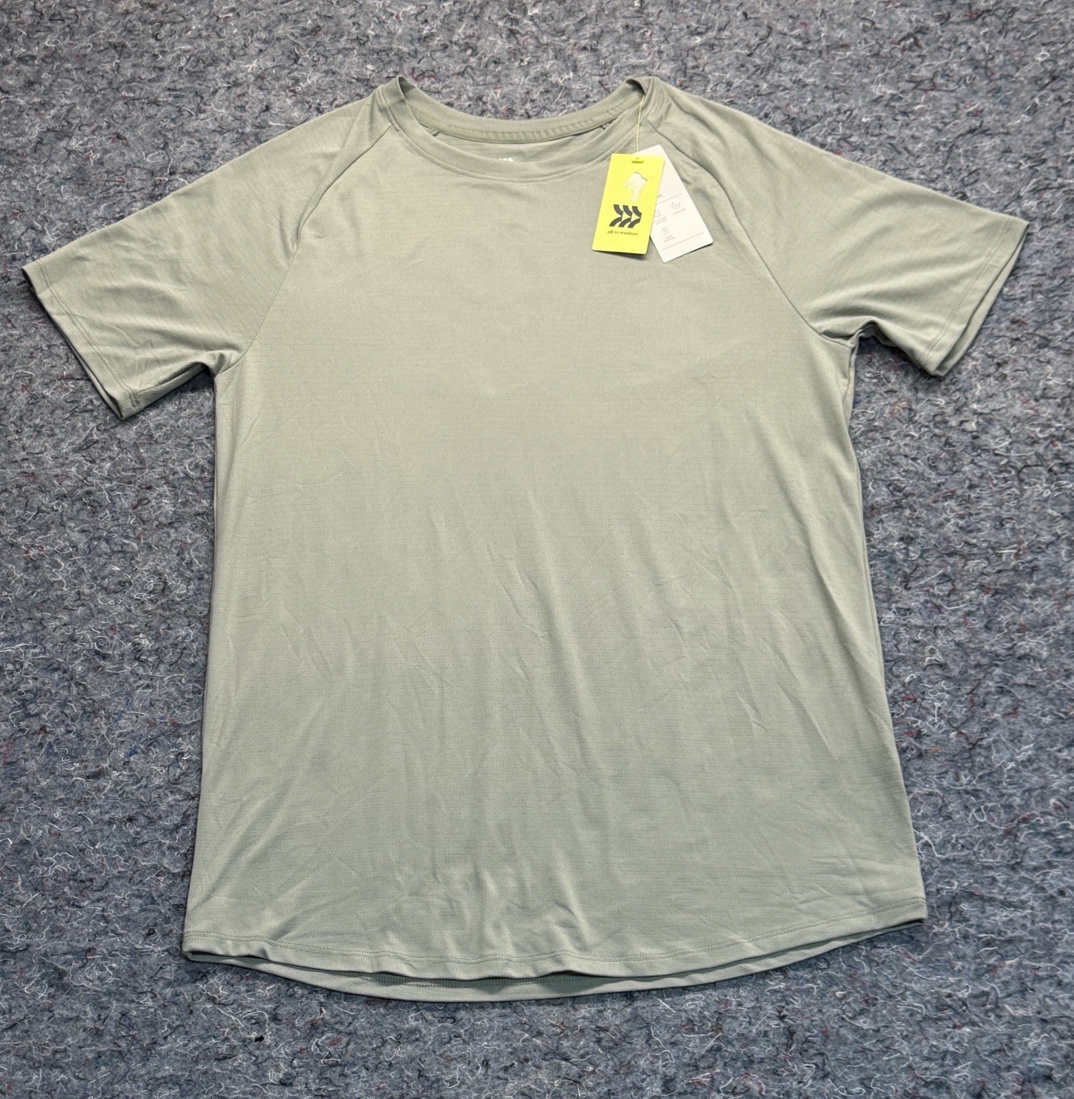 All In Motion Raglan Tee Shirt Mens Small Linear Mesh Quick Dry Odor Control NEW