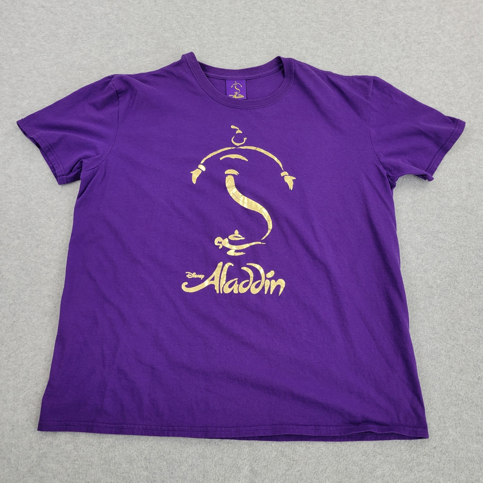 Disney Aladdin Shirt Mens XL Purple Graphic Genie Lamp