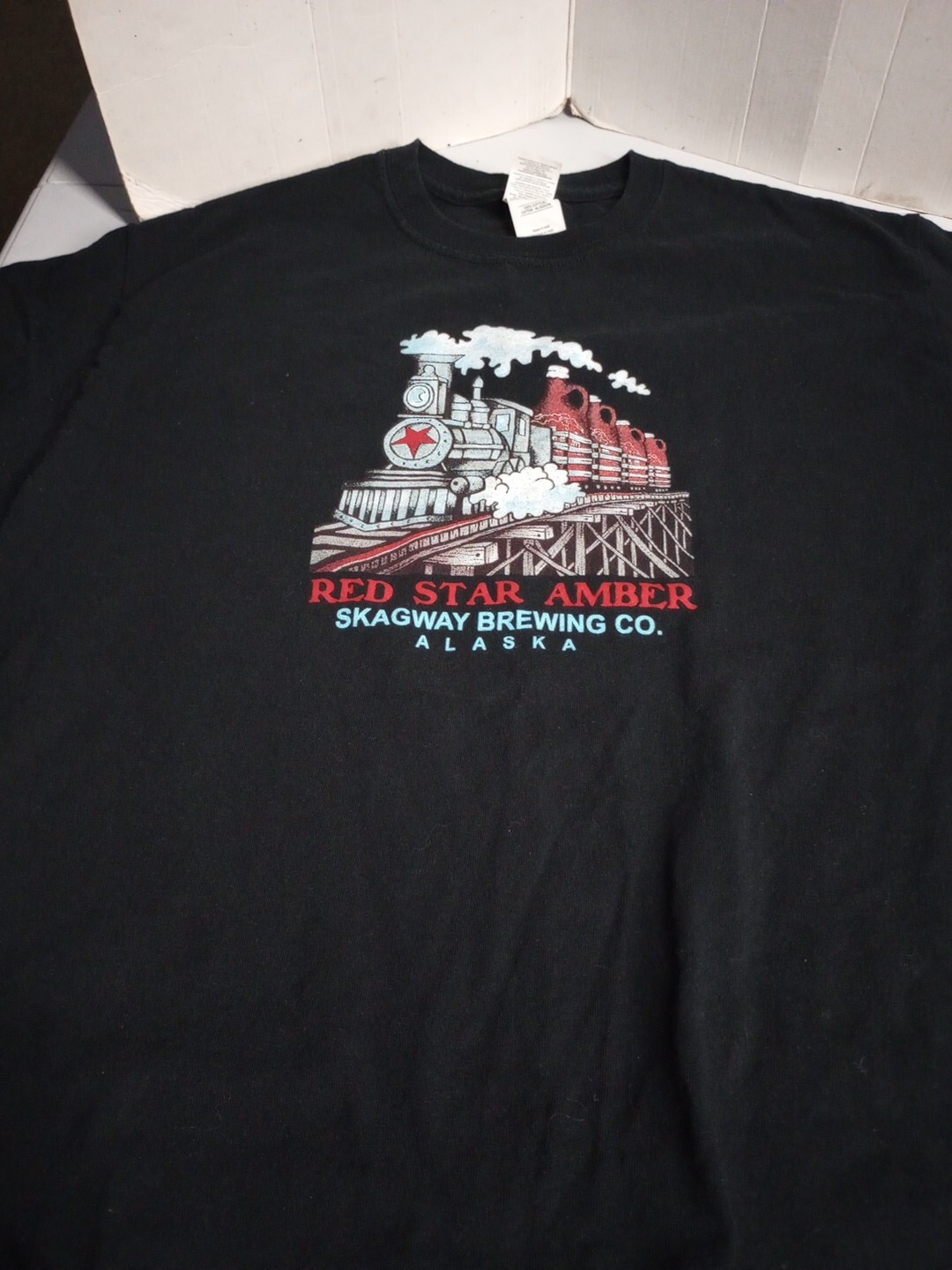 Skagway Brewing Co Alaska Red Star Amber T Shirt Medium