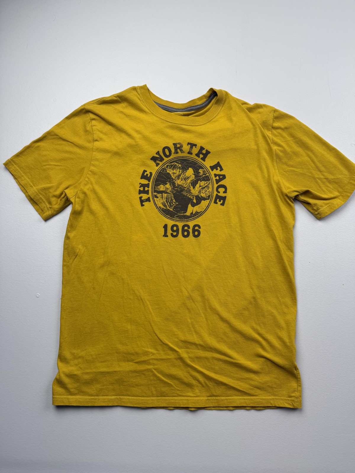 The North Face Shirt Mens Large Yellow 1966 Mountain Outdoor Graphic Tee Tagless