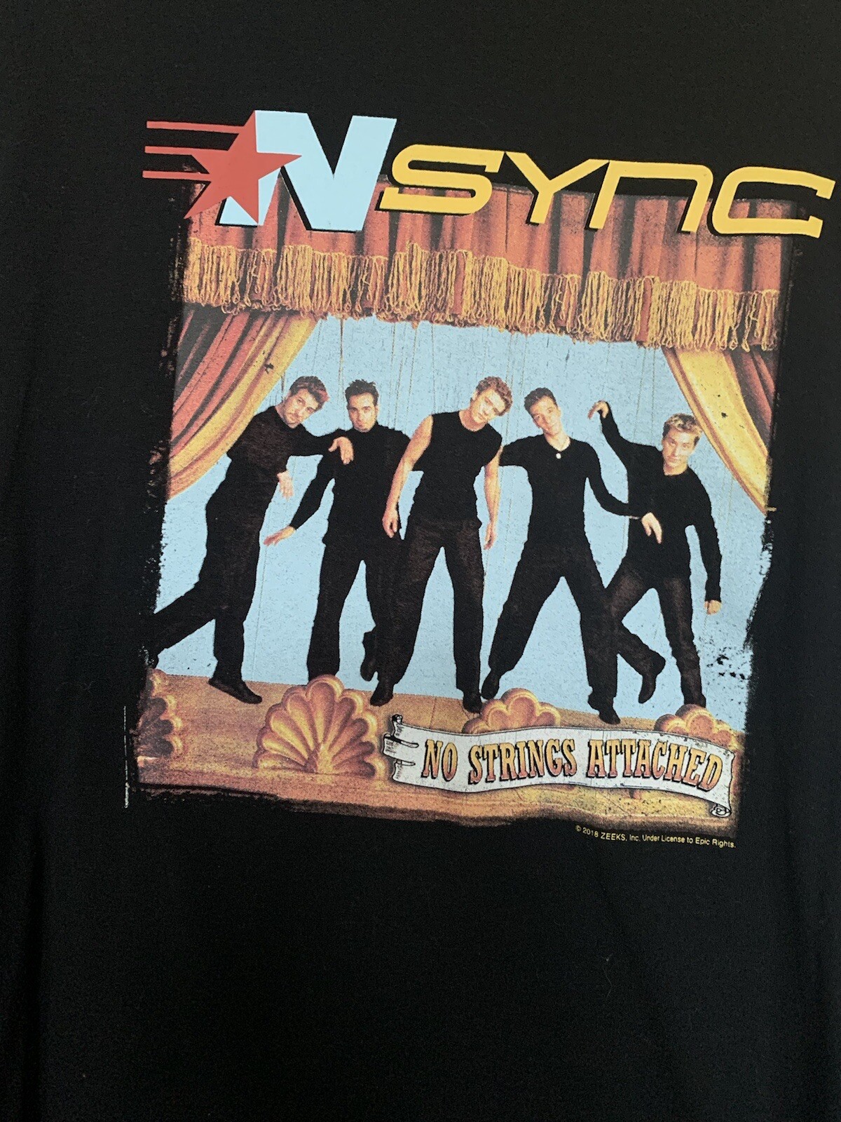 *NSYNC “No Strings Attached” Men’s Black Graphic T-shirt On *NSYNC Label Sz XS