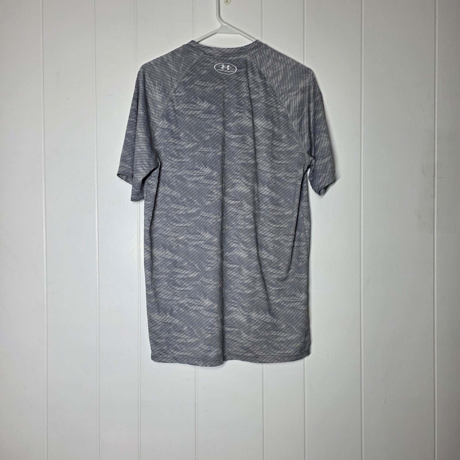 Under Armour Chicago Cubs HeatGear Shirt Mens Medium Grey Digital Print MLB Tee