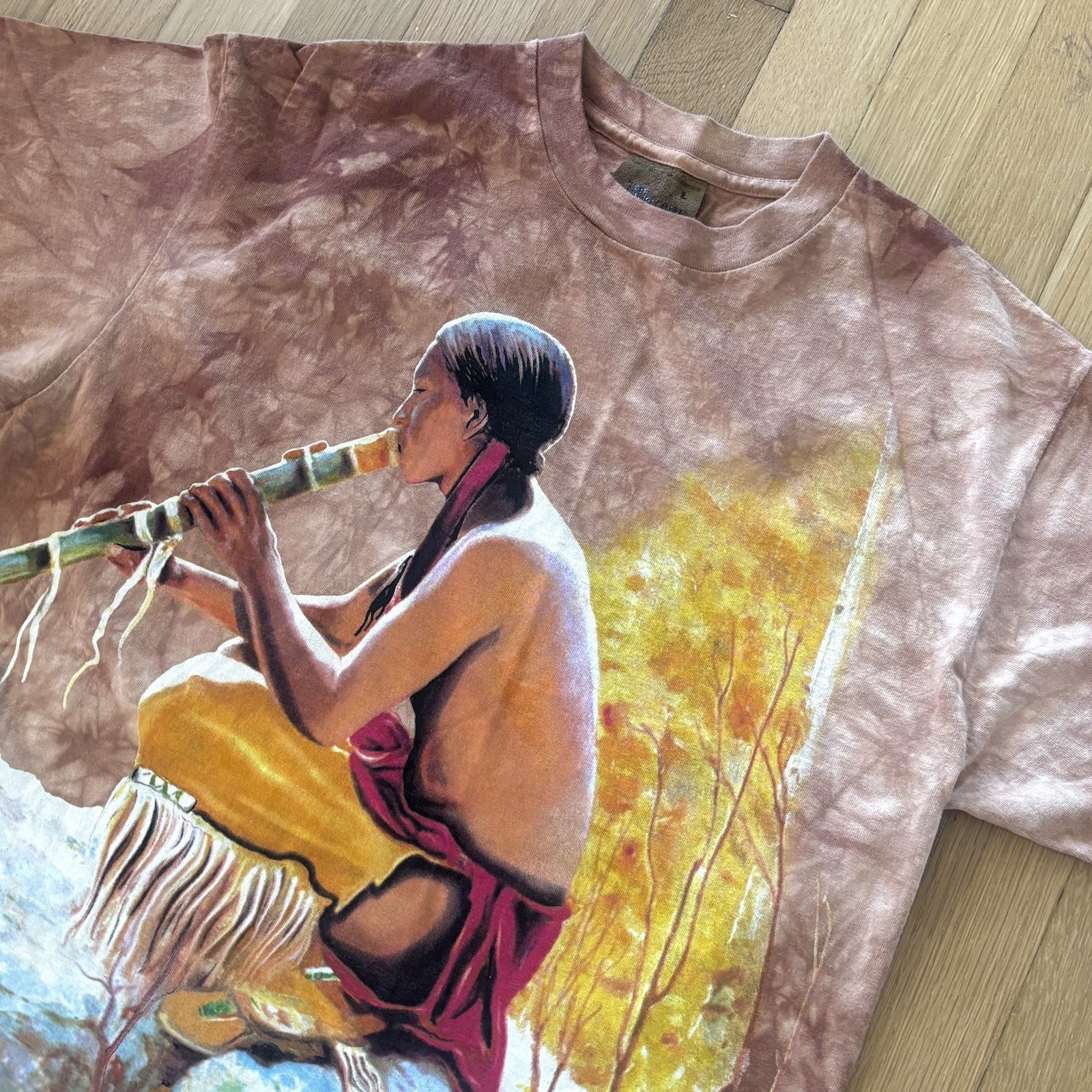 Vintage 1997 The Mountain Native American Flute Player T Shirt L Leather Tag