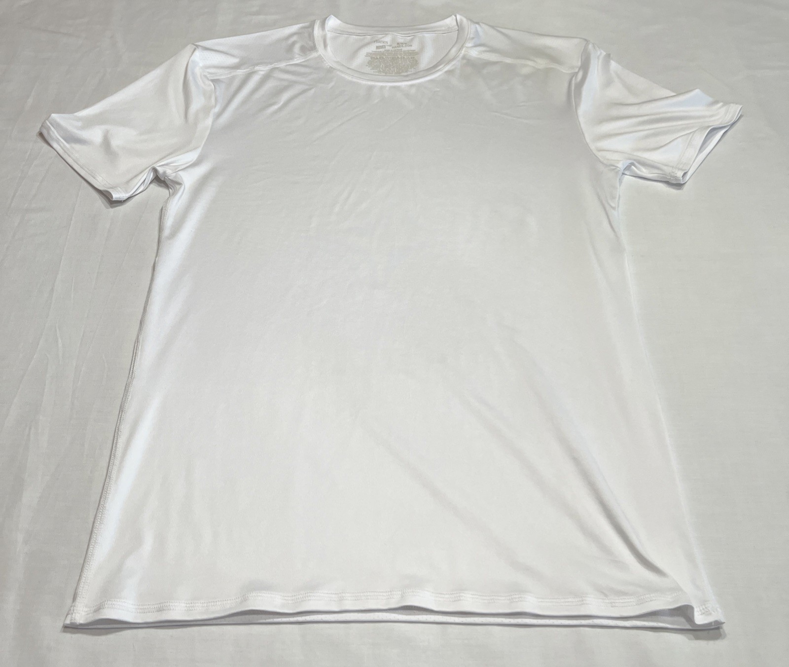 Men’s Hanes Moves Breathable Lightweight Shortsleeve Tshirt White Size Medium