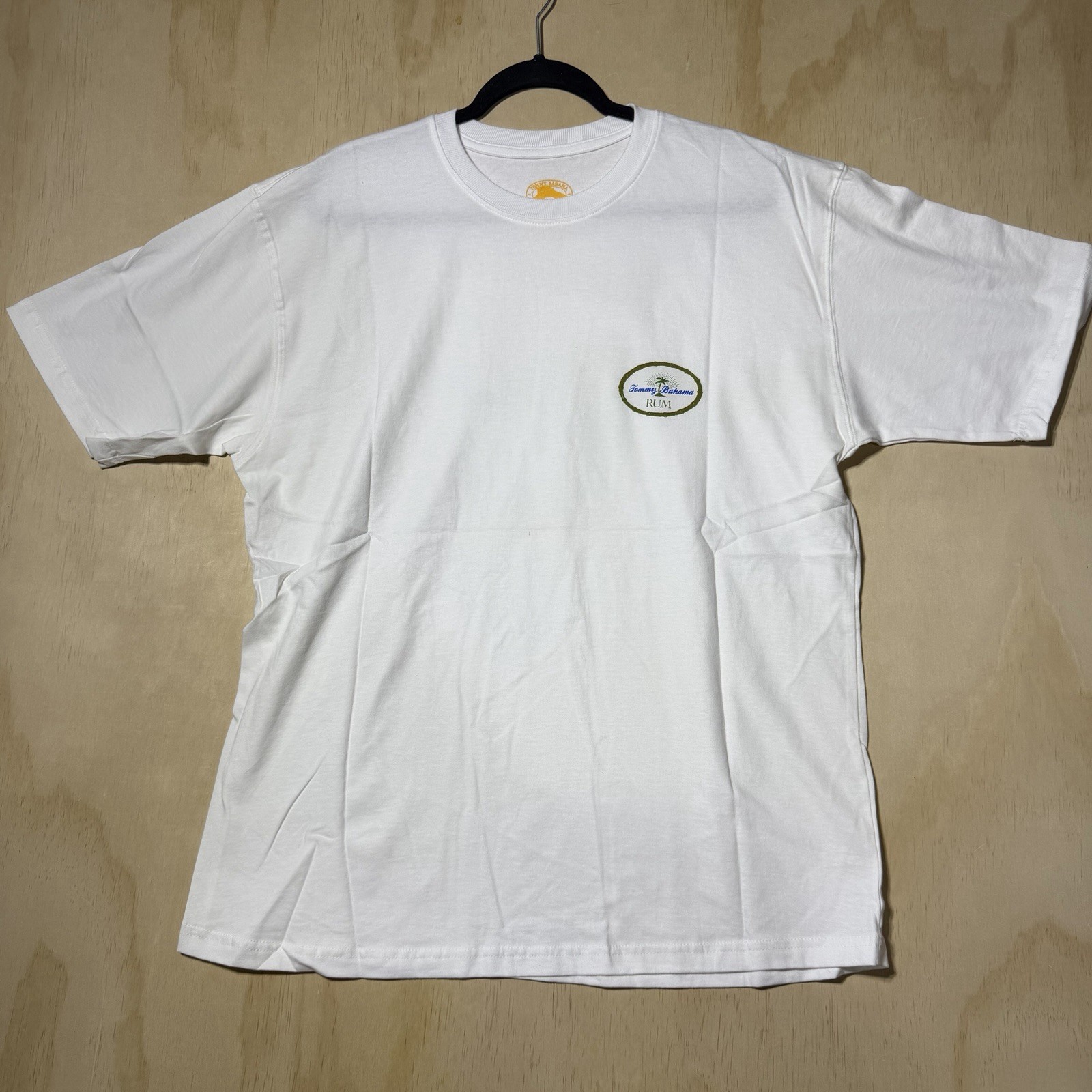Tommy Bahama Rum T Shirt XL White Shake Rattle Rum Graphic Tropical Island