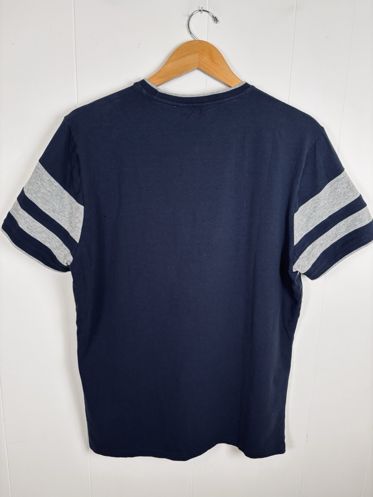 Ben Sherman The Original Men’s Large Navy Blue Gray Striped T-Shirt Short Sleeve
