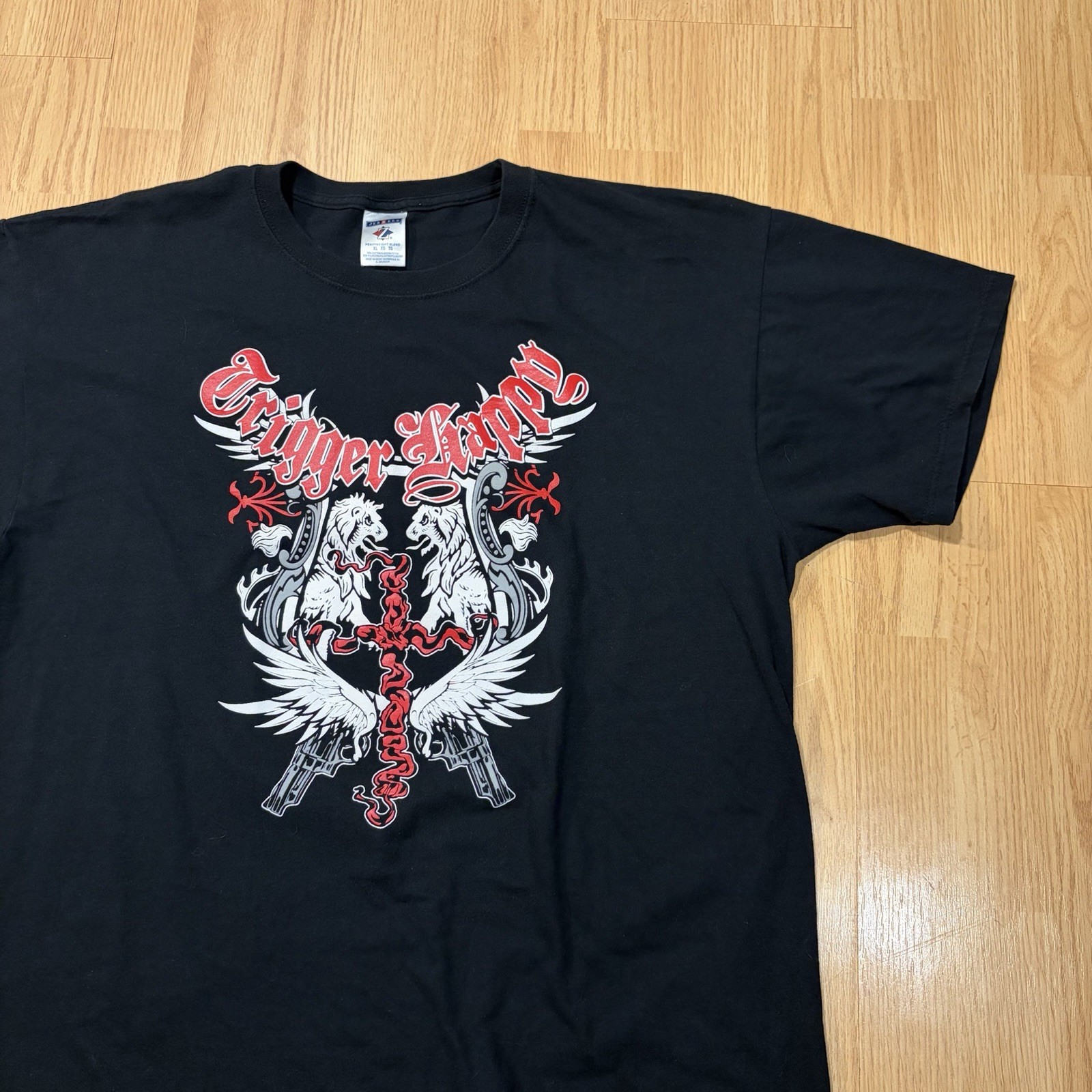 Men’s Y2k Trigger Happy Gun Graphic Grunge Design Black Shirt Men’s XL